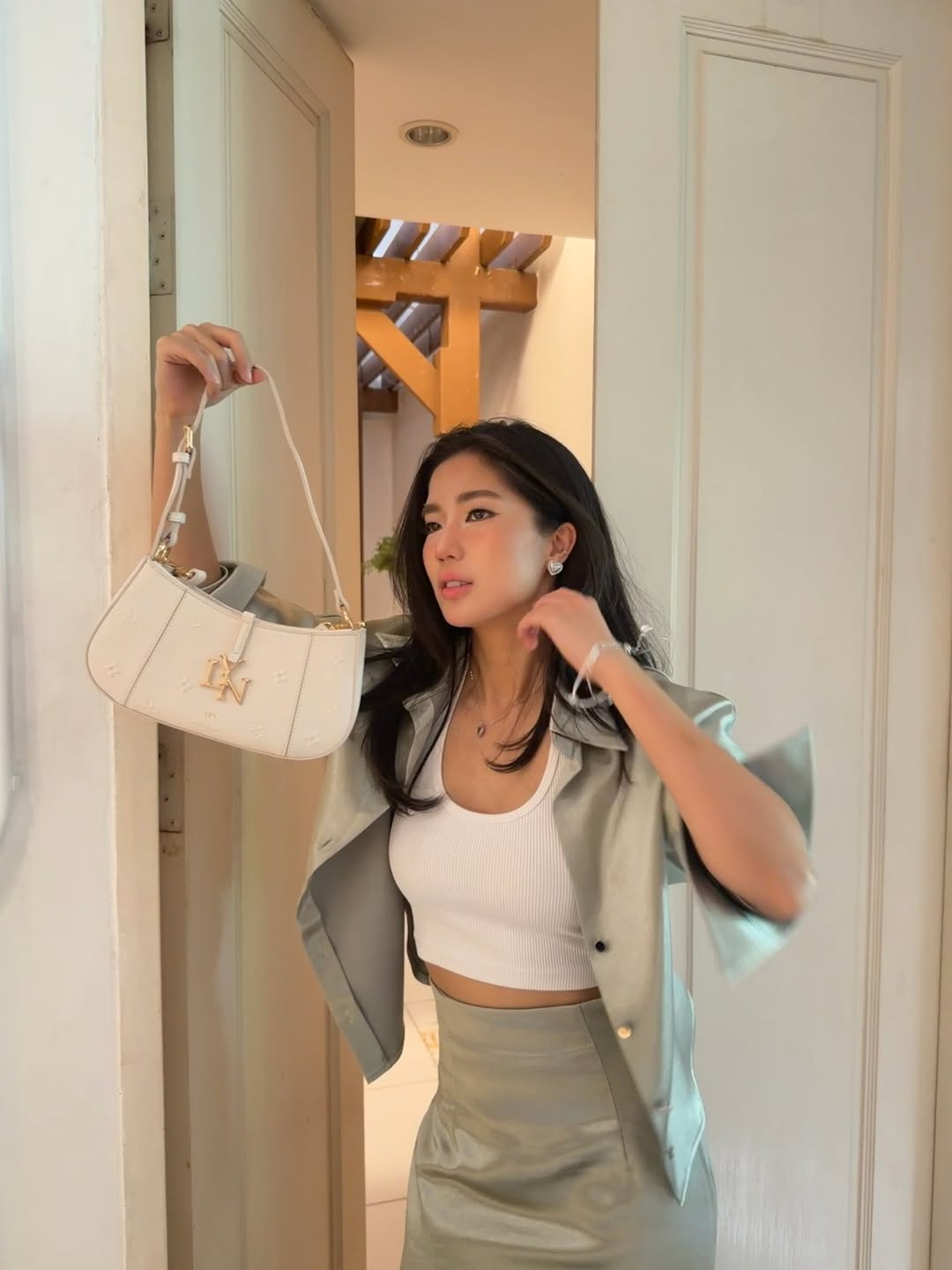 ก้อย - อรัชพร โภคินภากร