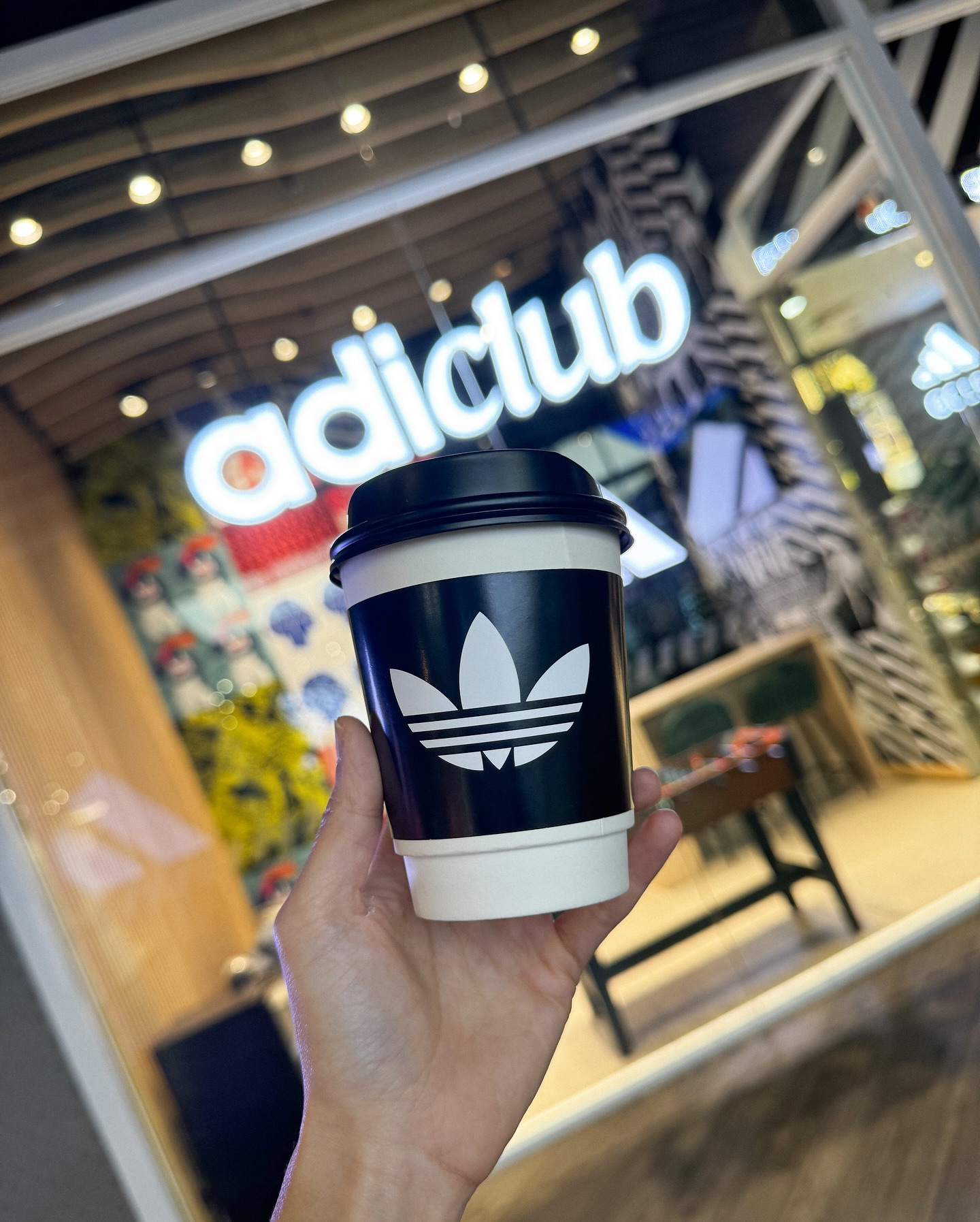 เบเบ้ - ธันย์ชนก ฤทธินาคา