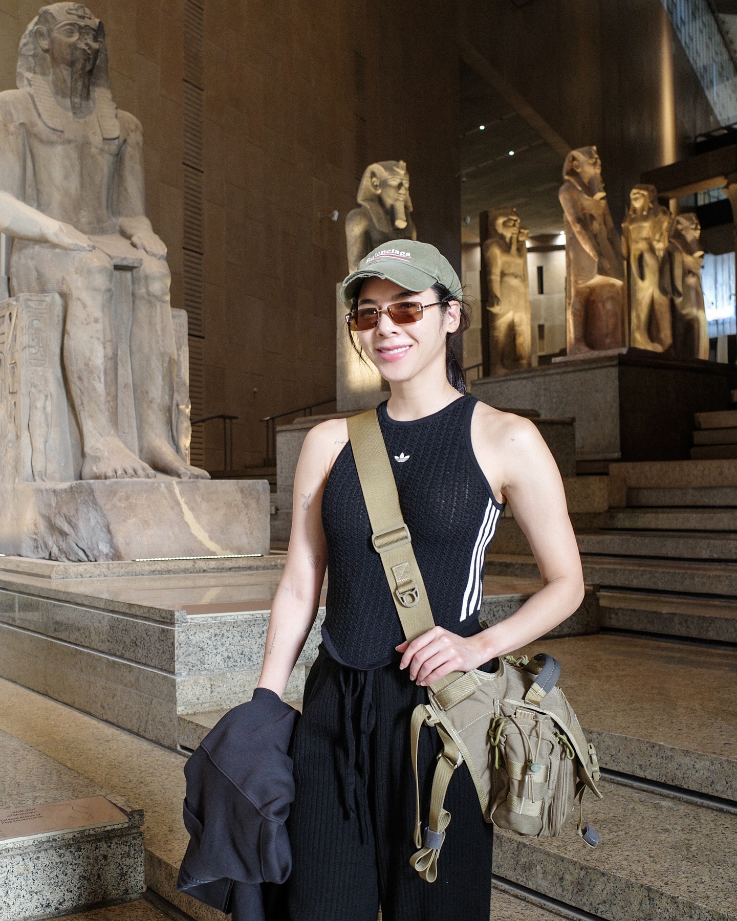 เบเบ้ - ธันย์ชนก ฤทธินาคา