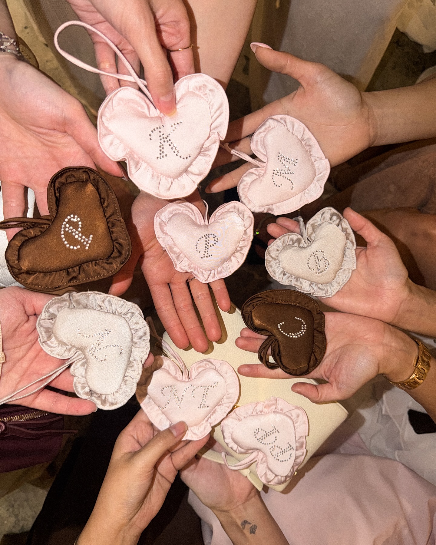 เบเบ้ - ธันย์ชนก ฤทธินาคา