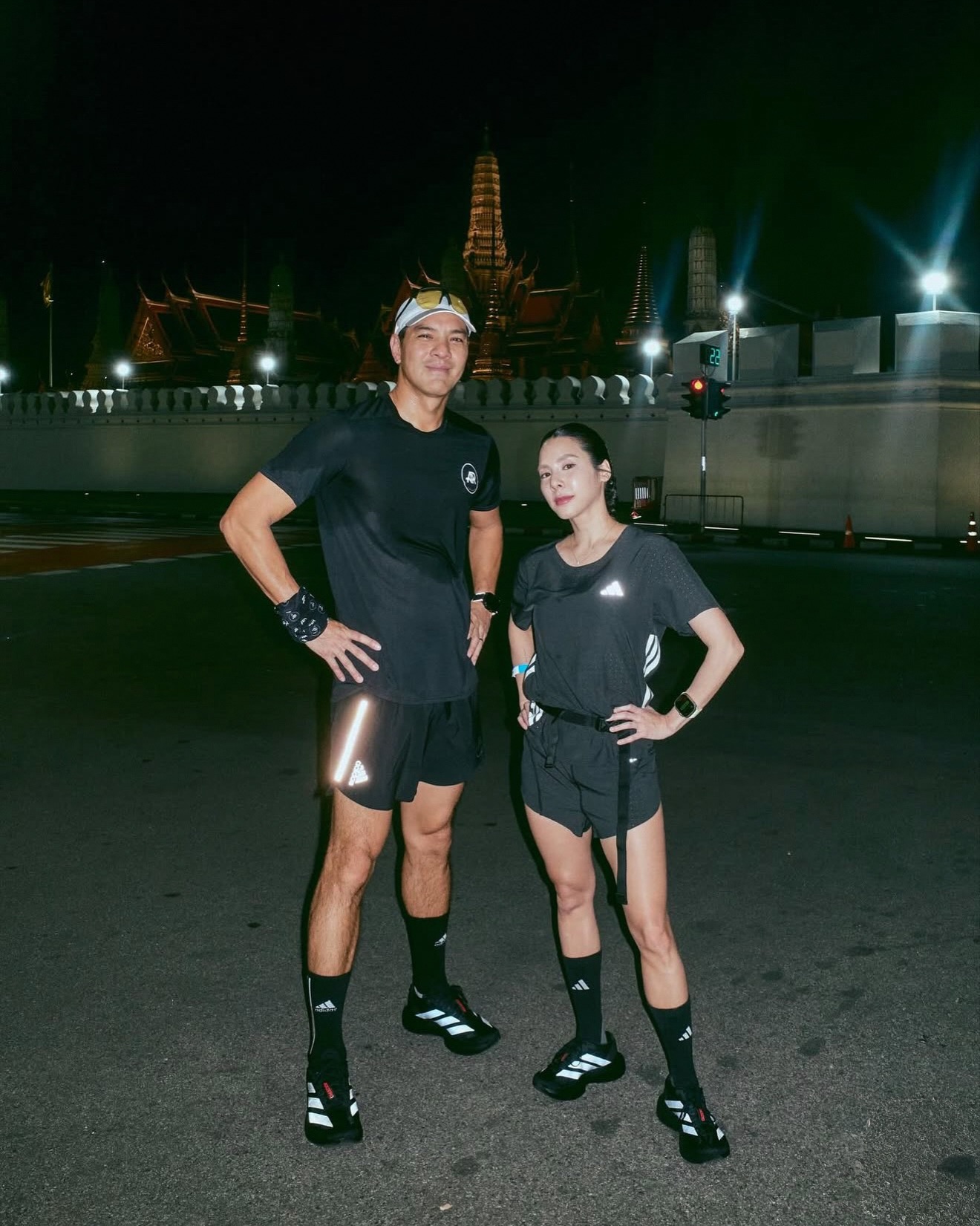 เบเบ้ - ธันย์ชนก ฤทธินาคา