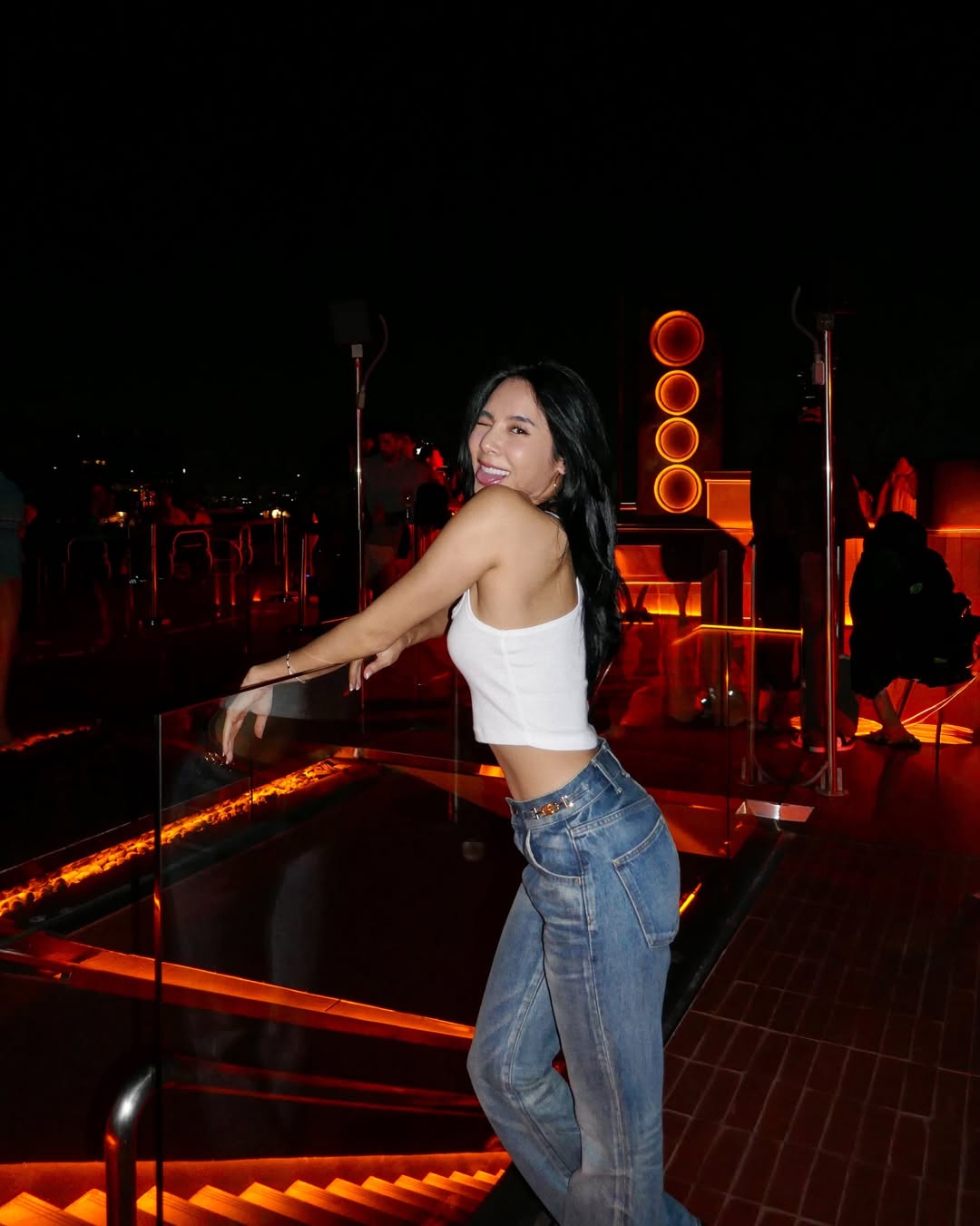 เบเบ้ - ธันย์ชนก ฤทธินาคา