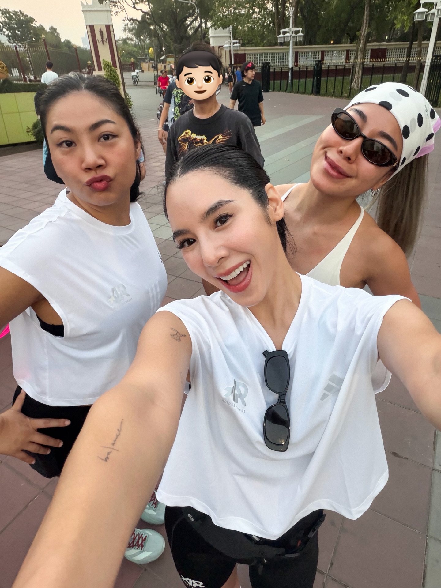 เบเบ้ - ธันย์ชนก ฤทธินาคา