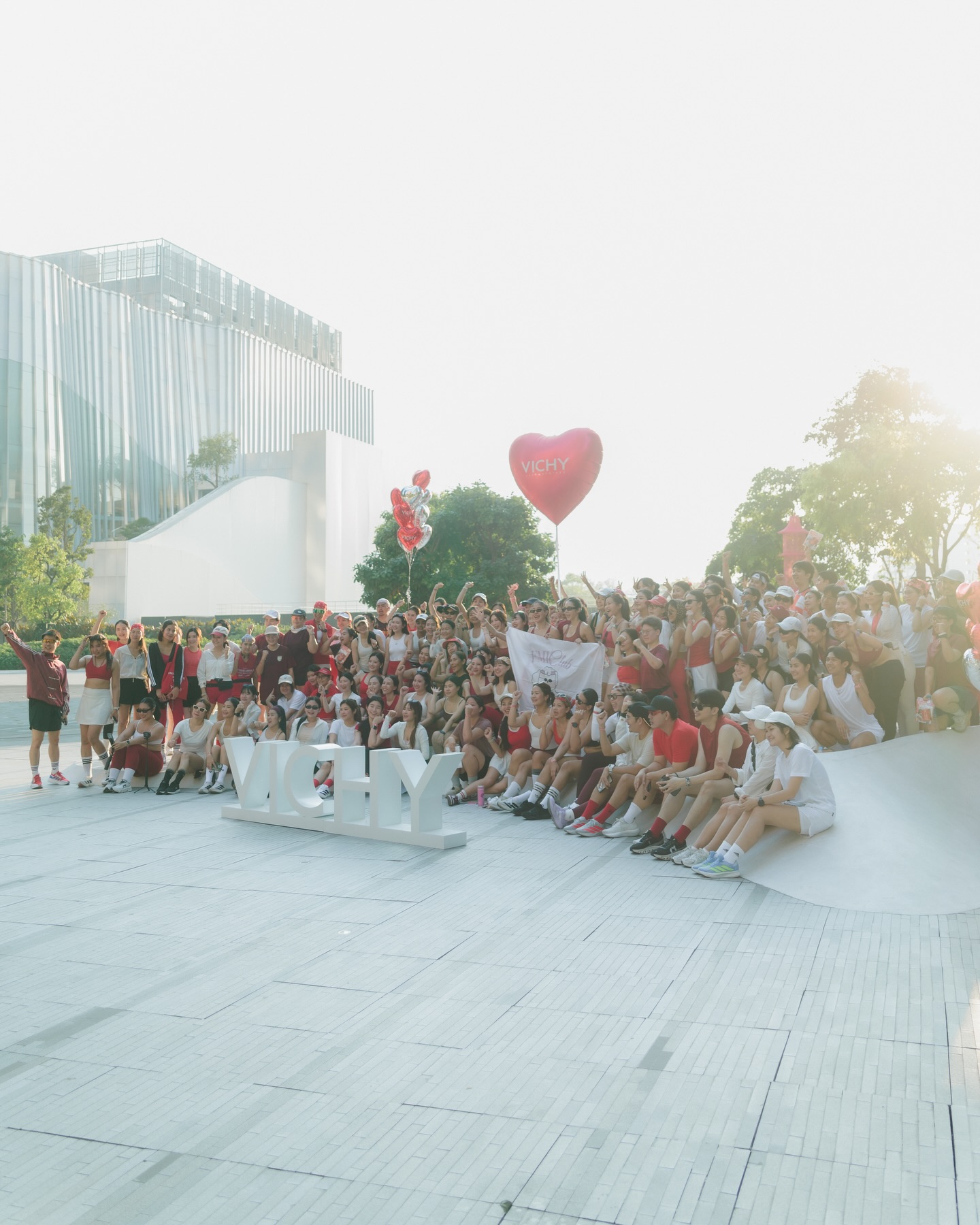 เบเบ้ - ธันย์ชนก ฤทธินาคา