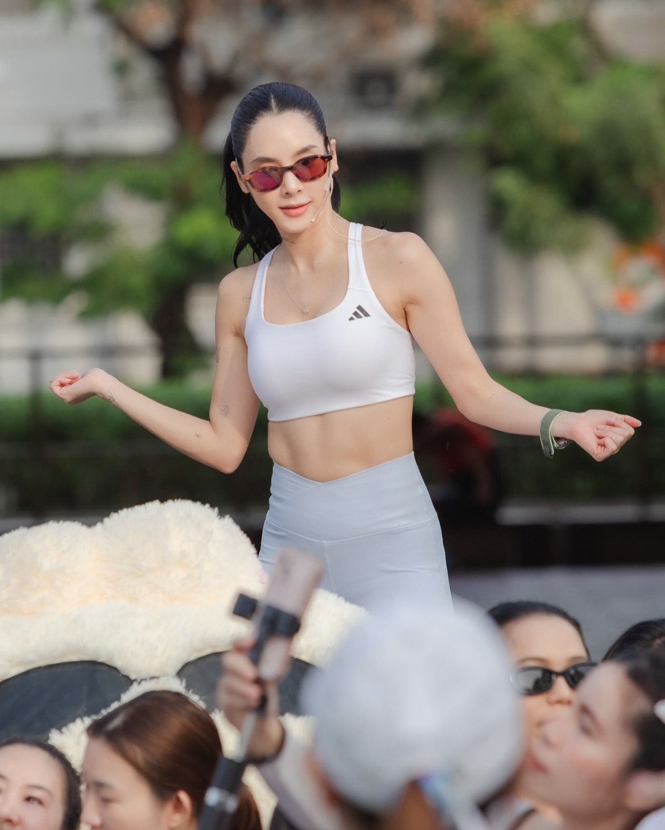เบเบ้ - ธันย์ชนก ฤทธินาคา