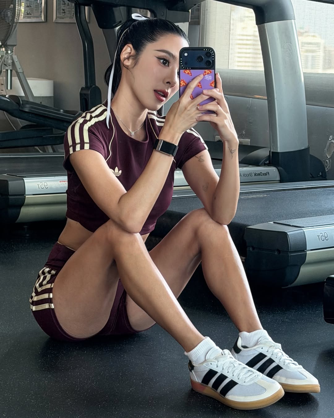 เบเบ้ - ธันย์ชนก ฤทธินาคา