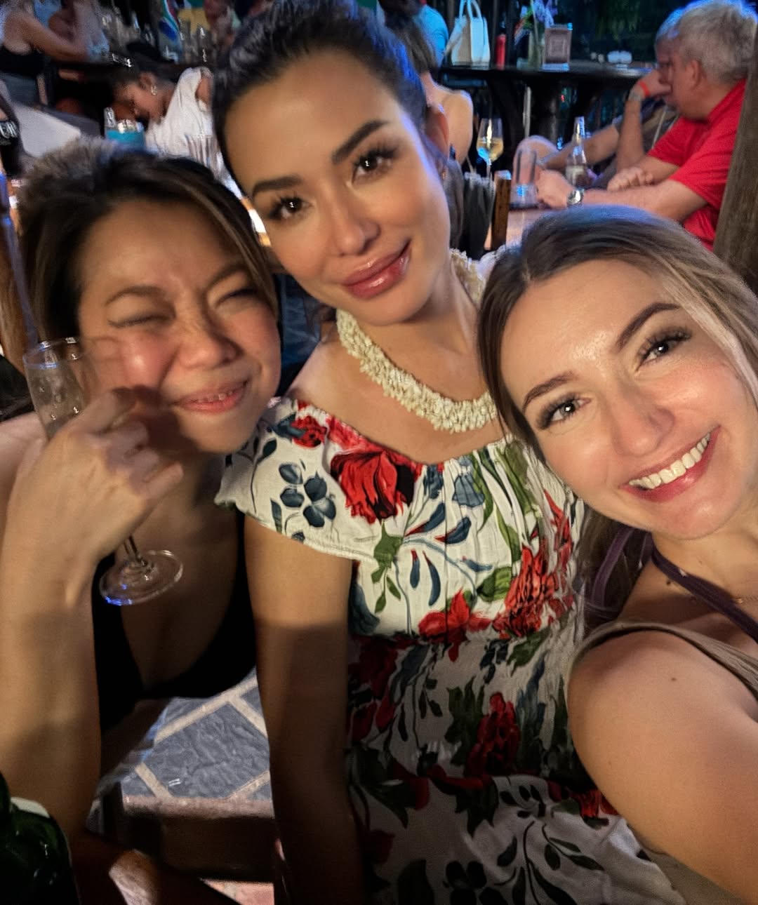ซูซี่ - สุษิรา แอนจิลีน่า แน่นหนา