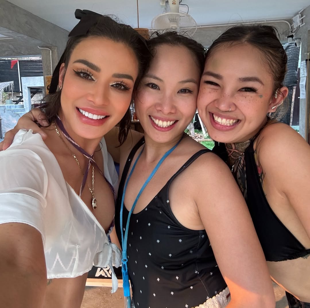 ซูซี่ - สุษิรา แอนจิลีน่า แน่นหนา