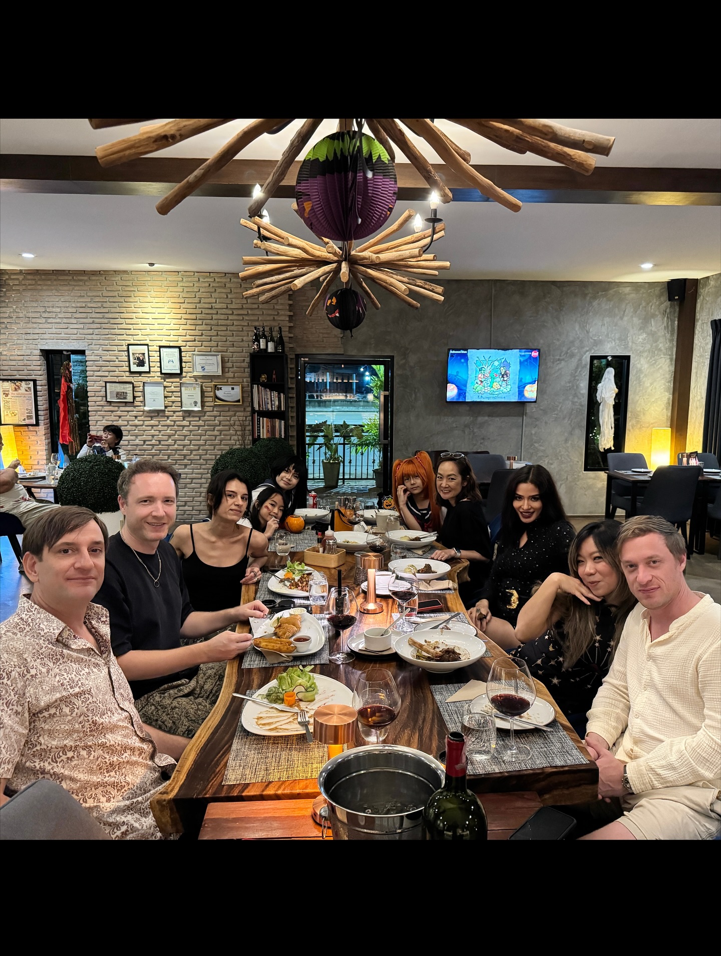 ซูซี่ - สุษิรา แอนจิลีน่า แน่นหนา