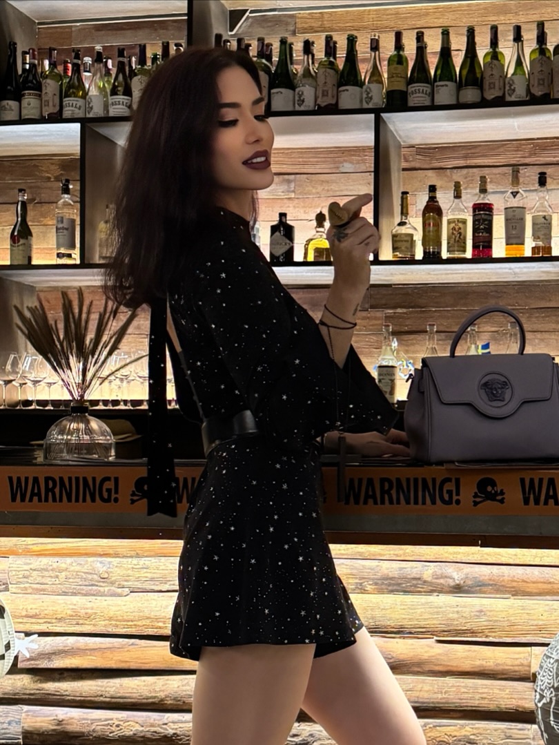 ซูซี่ - สุษิรา แอนจิลีน่า แน่นหนา