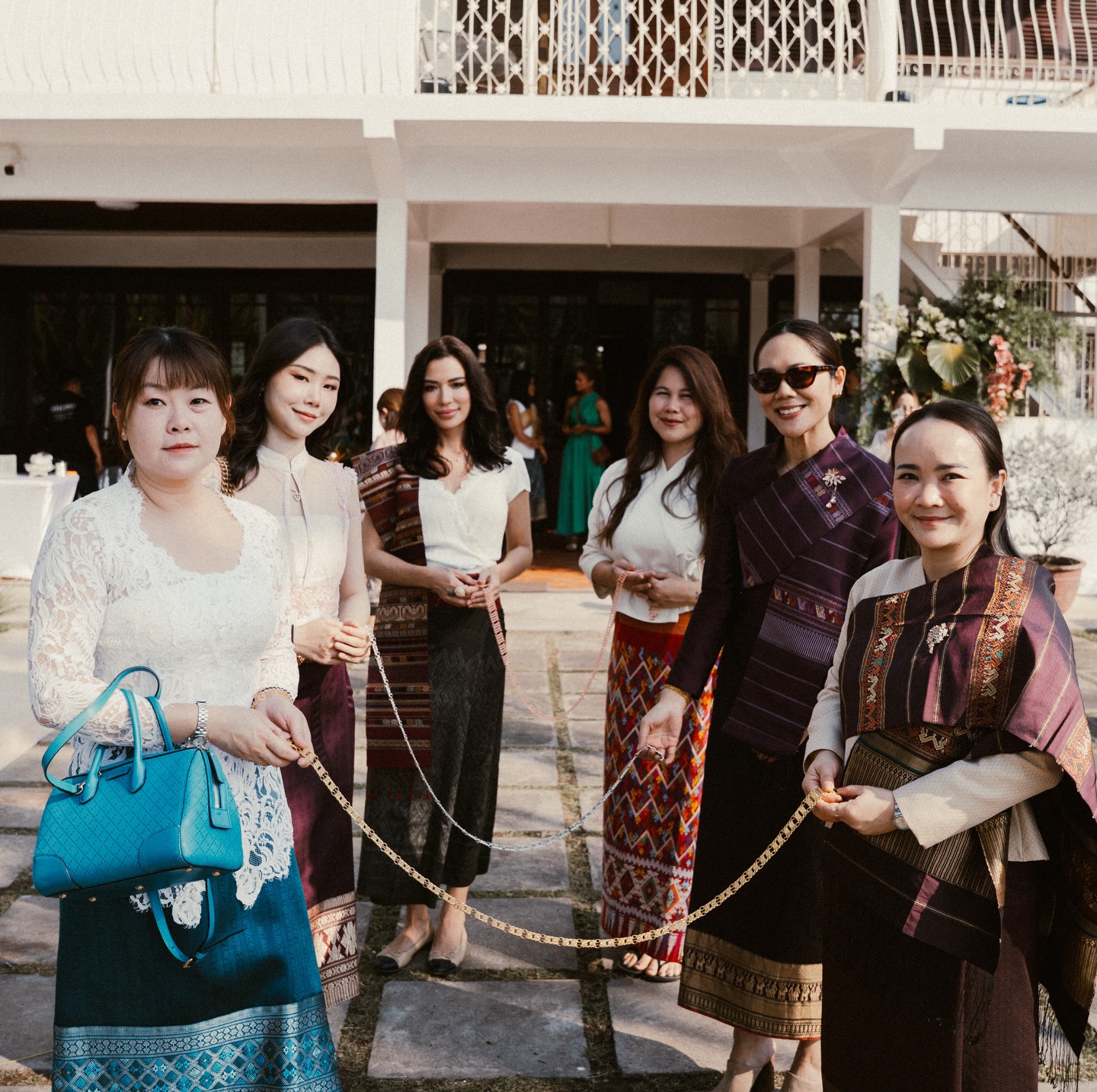 ซูซี่ - สุษิรา แอนจิลีน่า แน่นหนา