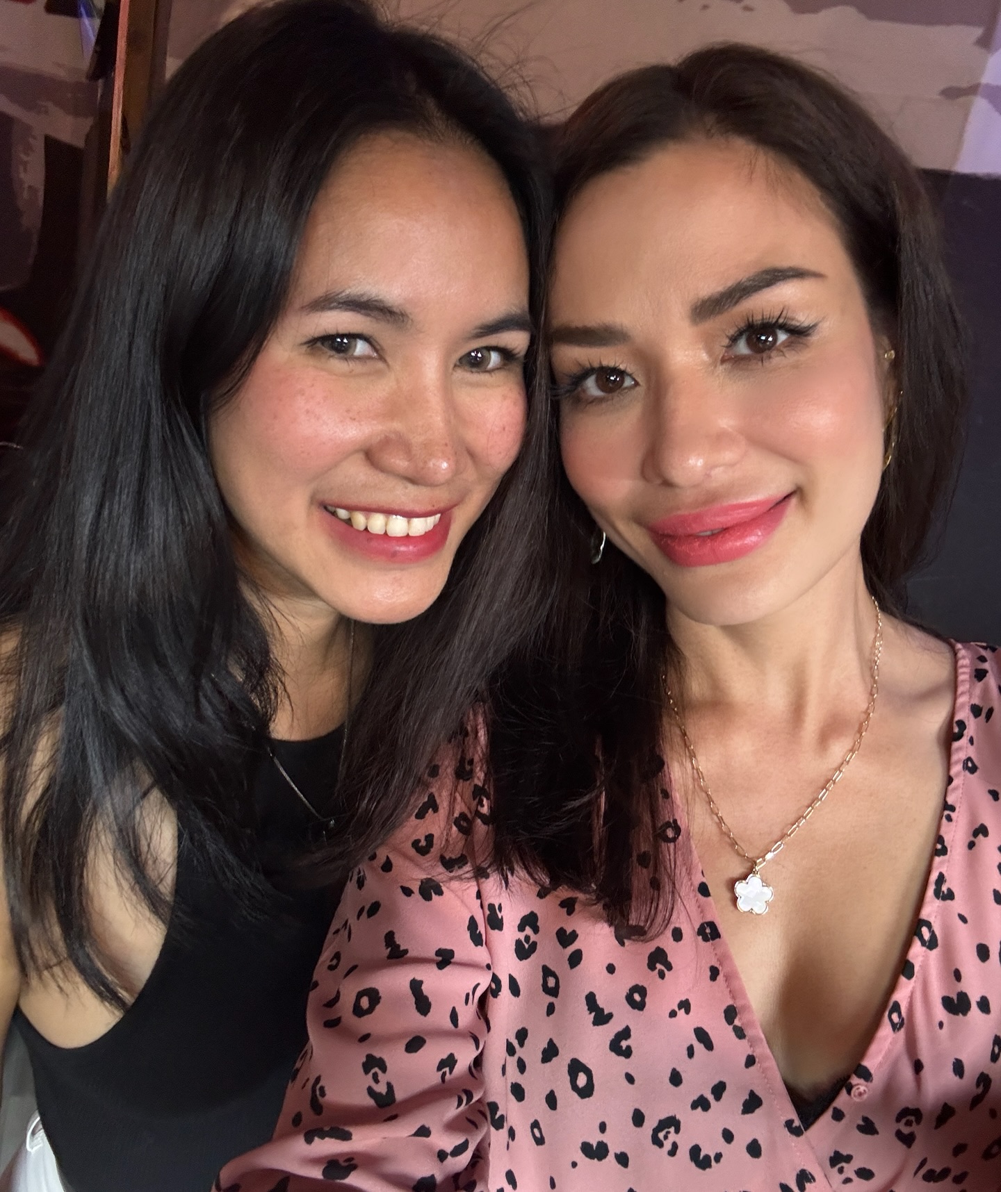 ซูซี่ - สุษิรา แอนจิลีน่า แน่นหนา