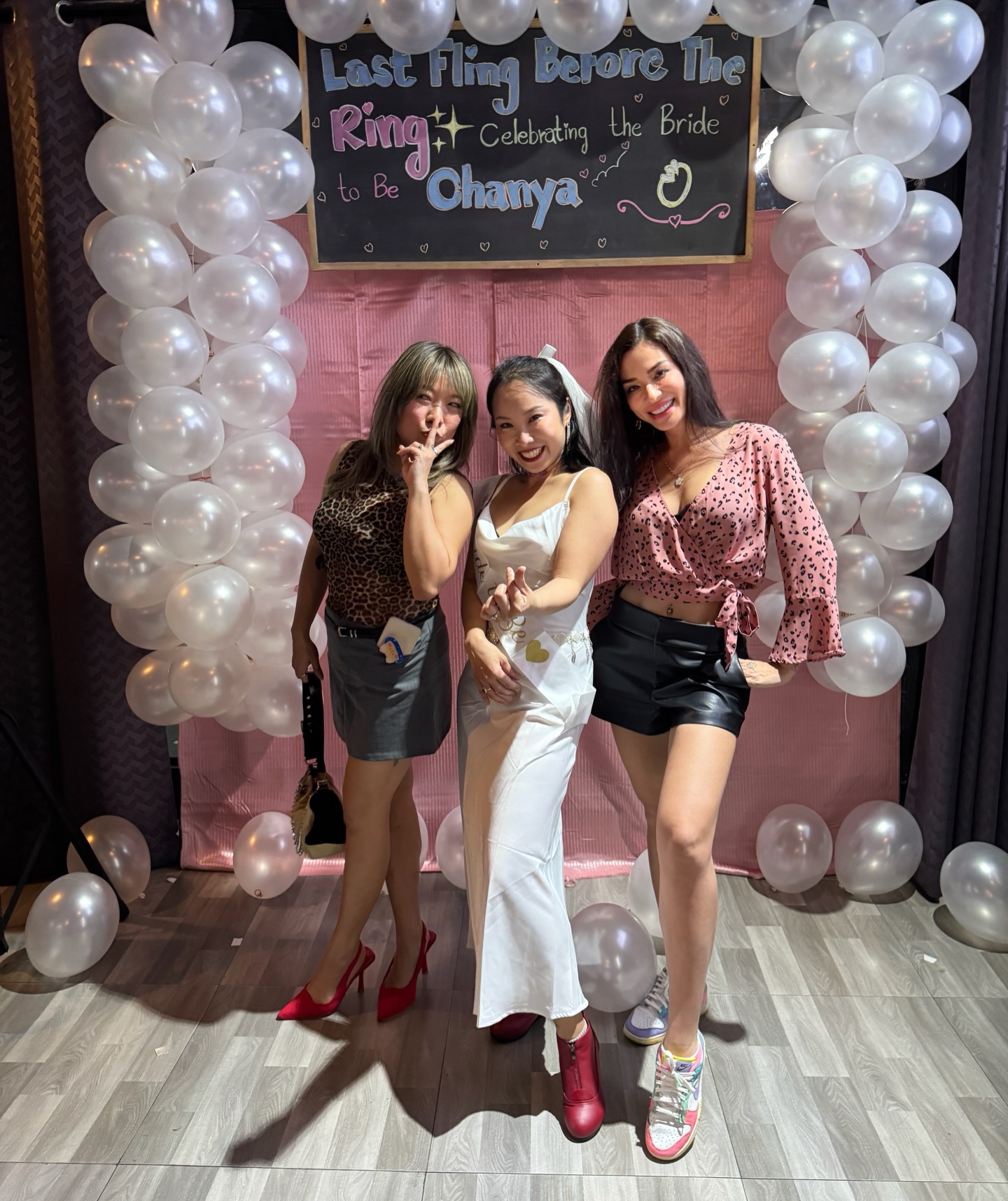 ซูซี่ - สุษิรา แอนจิลีน่า แน่นหนา