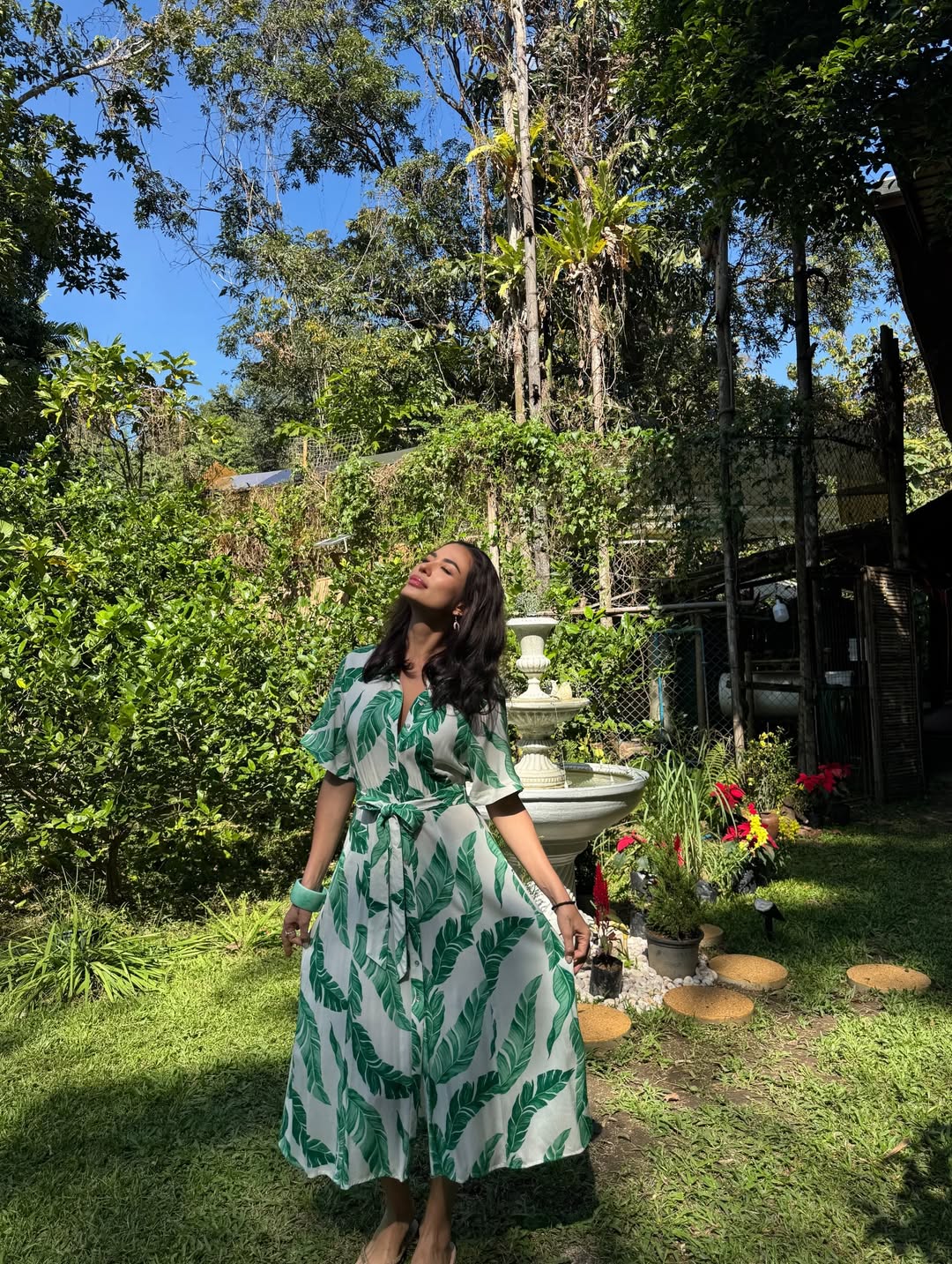 ซูซี่ - สุษิรา แอนจิลีน่า แน่นหนา