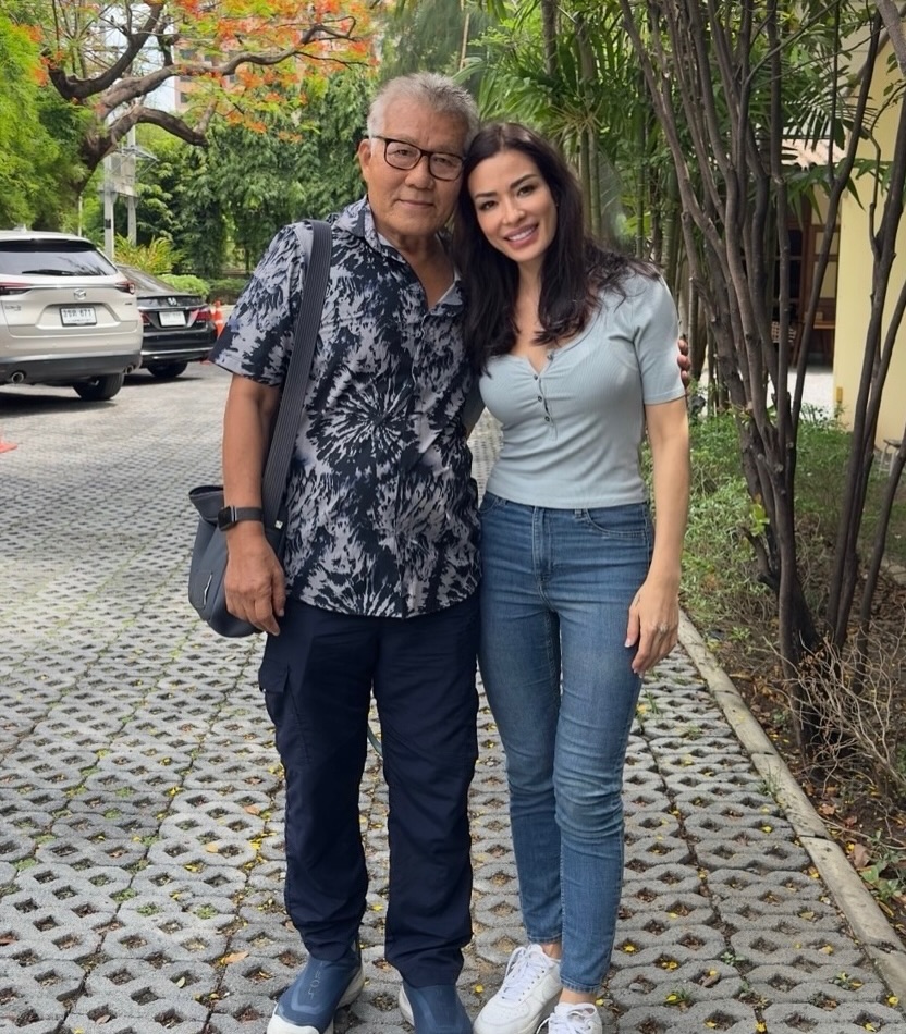 ซูซี่ - สุษิรา แอนจิลีน่า แน่นหนา