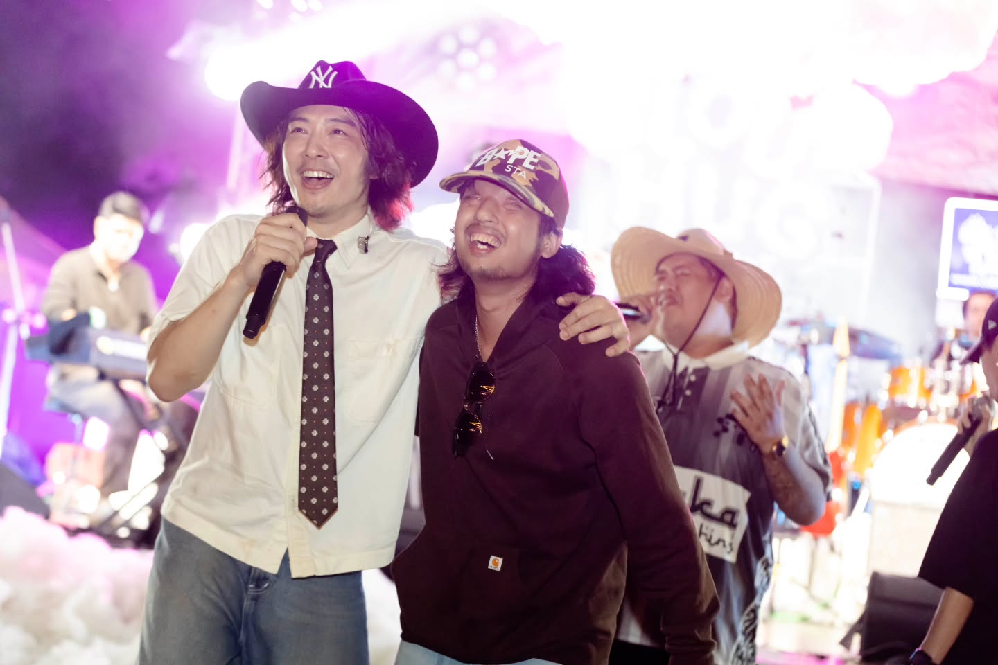 หนึ่ง - อภิวัฒน์ พงษ์วาท