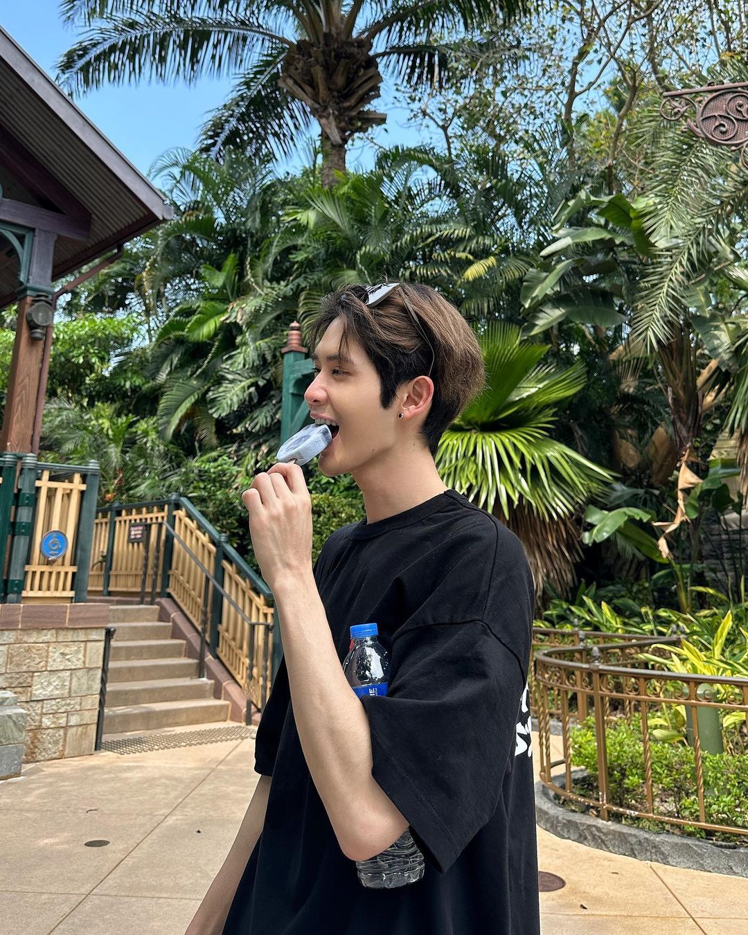 เจมส์ - ศุภมงคล วงศ์วิสุทธิ์