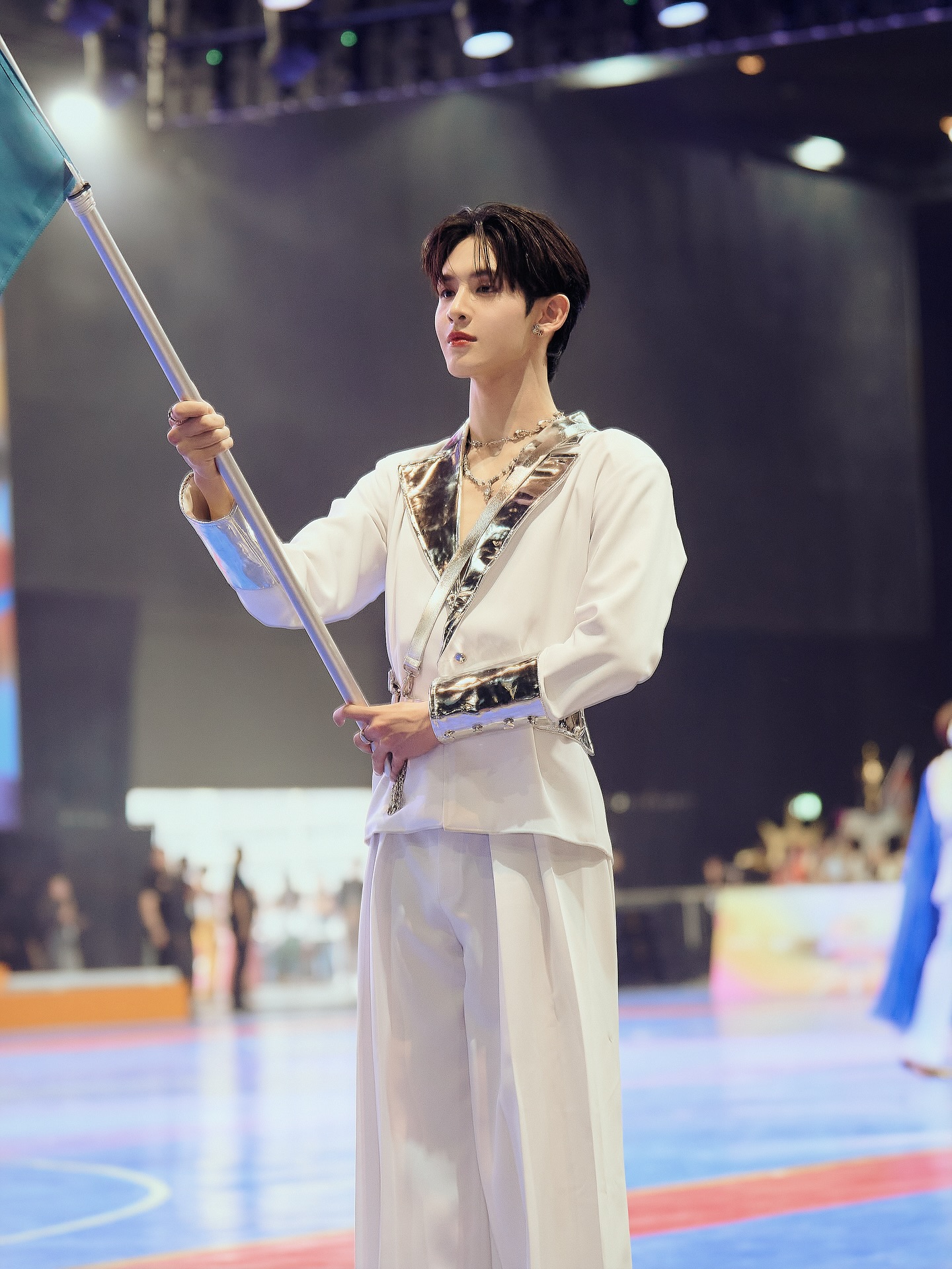 เจมส์ - ศุภมงคล วงศ์วิสุทธิ์