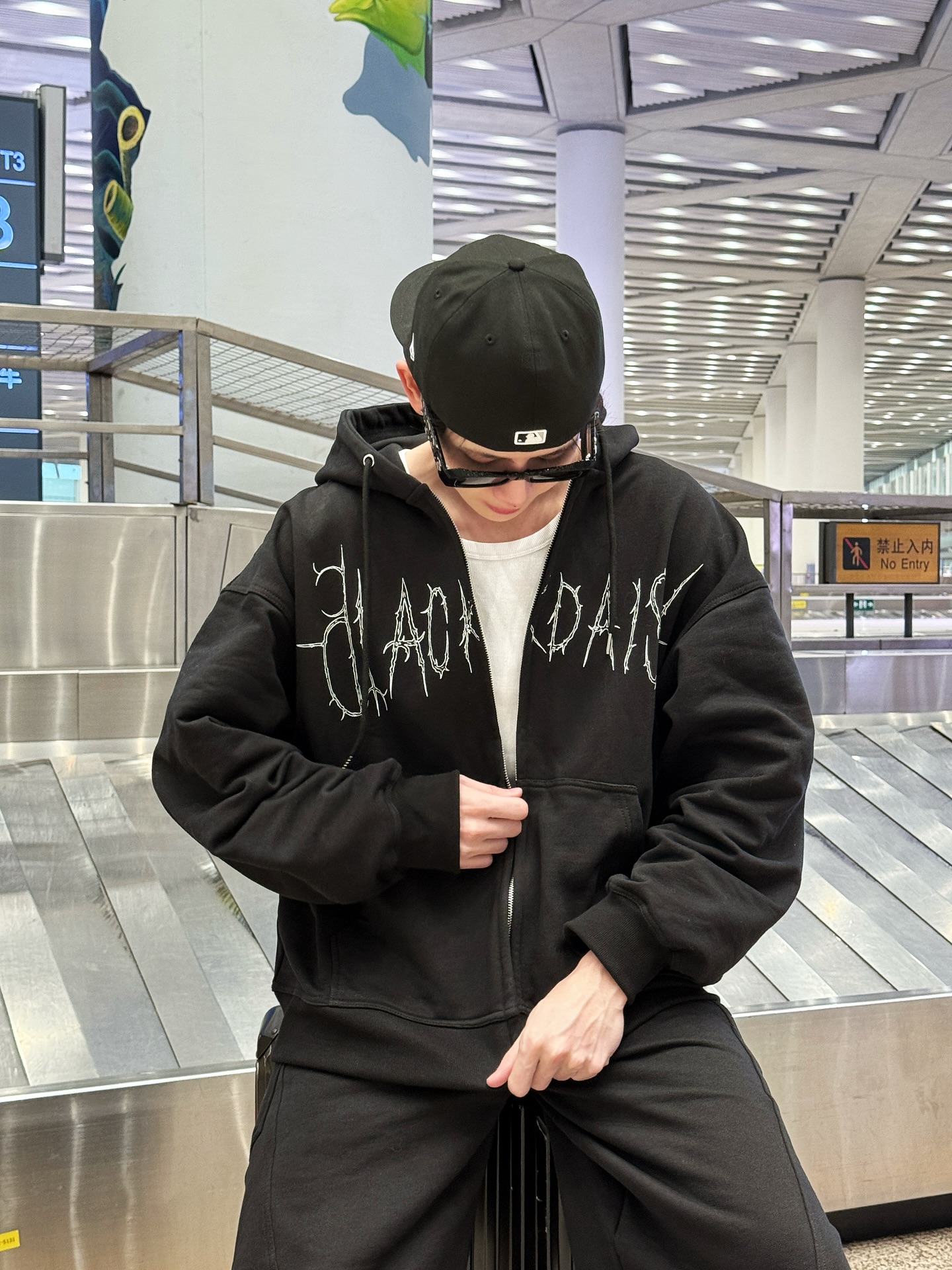 เจมส์ - ศุภมงคล วงศ์วิสุทธิ์