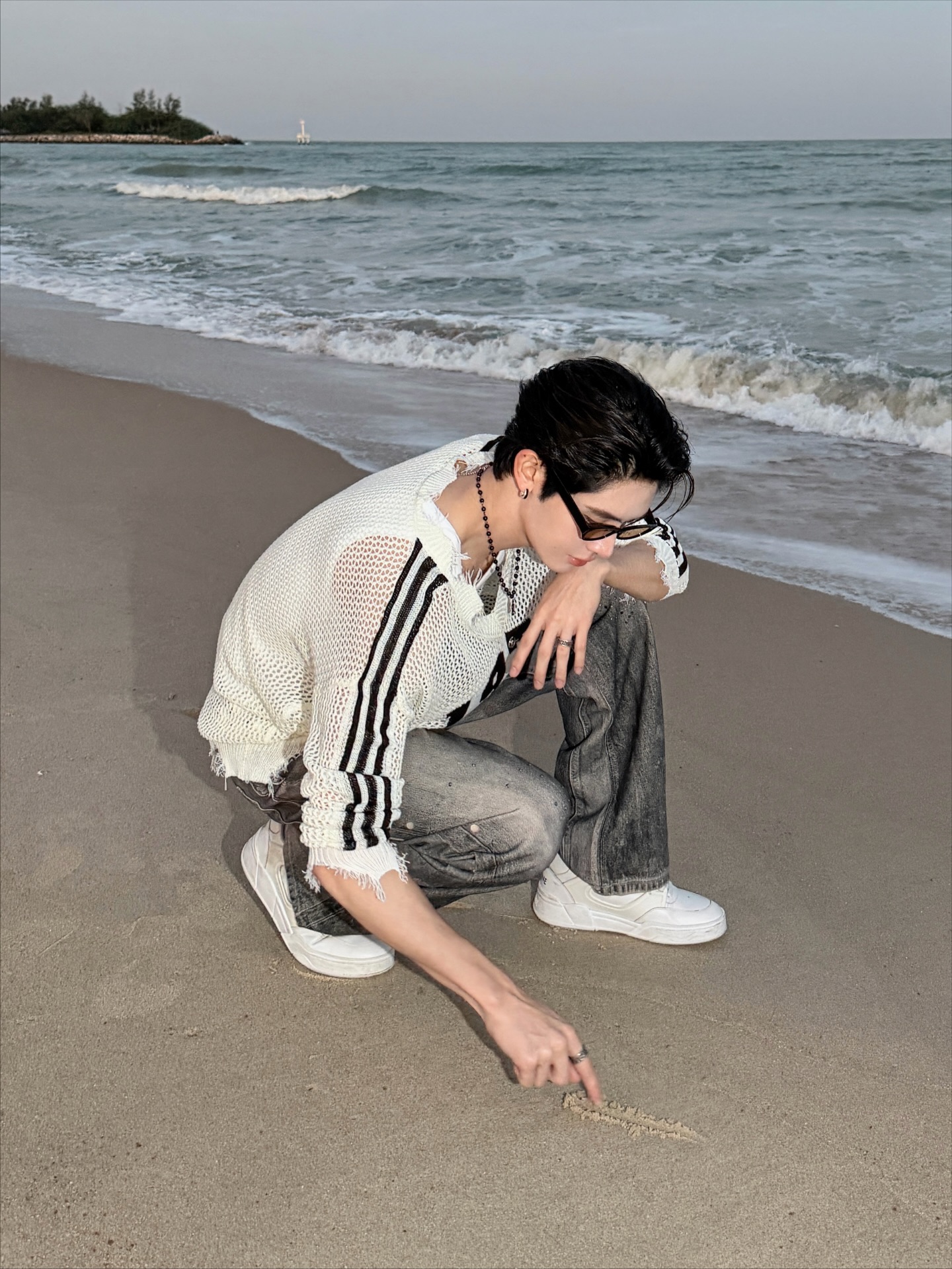 เจมส์ - ศุภมงคล วงศ์วิสุทธิ์