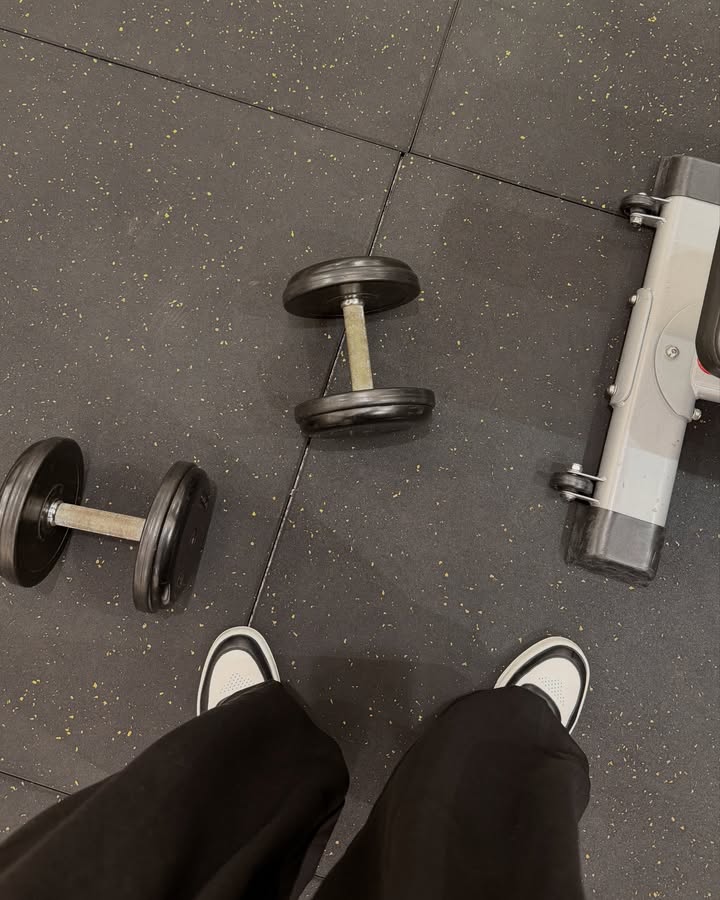 เจมส์ - ศุภมงคล วงศ์วิสุทธิ์