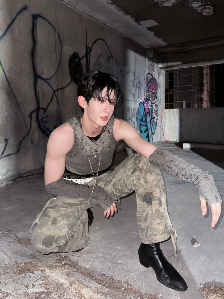 เจมส์ - ศุภมงคล วงศ์วิสุทธิ์