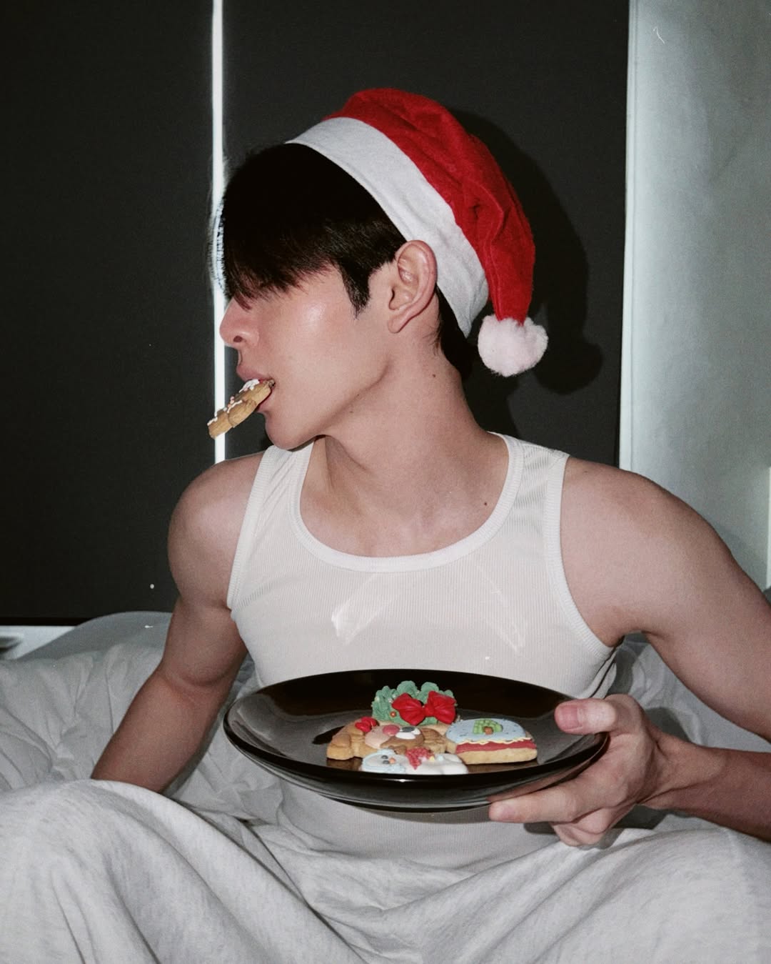 เจมส์ - ศุภมงคล วงศ์วิสุทธิ์