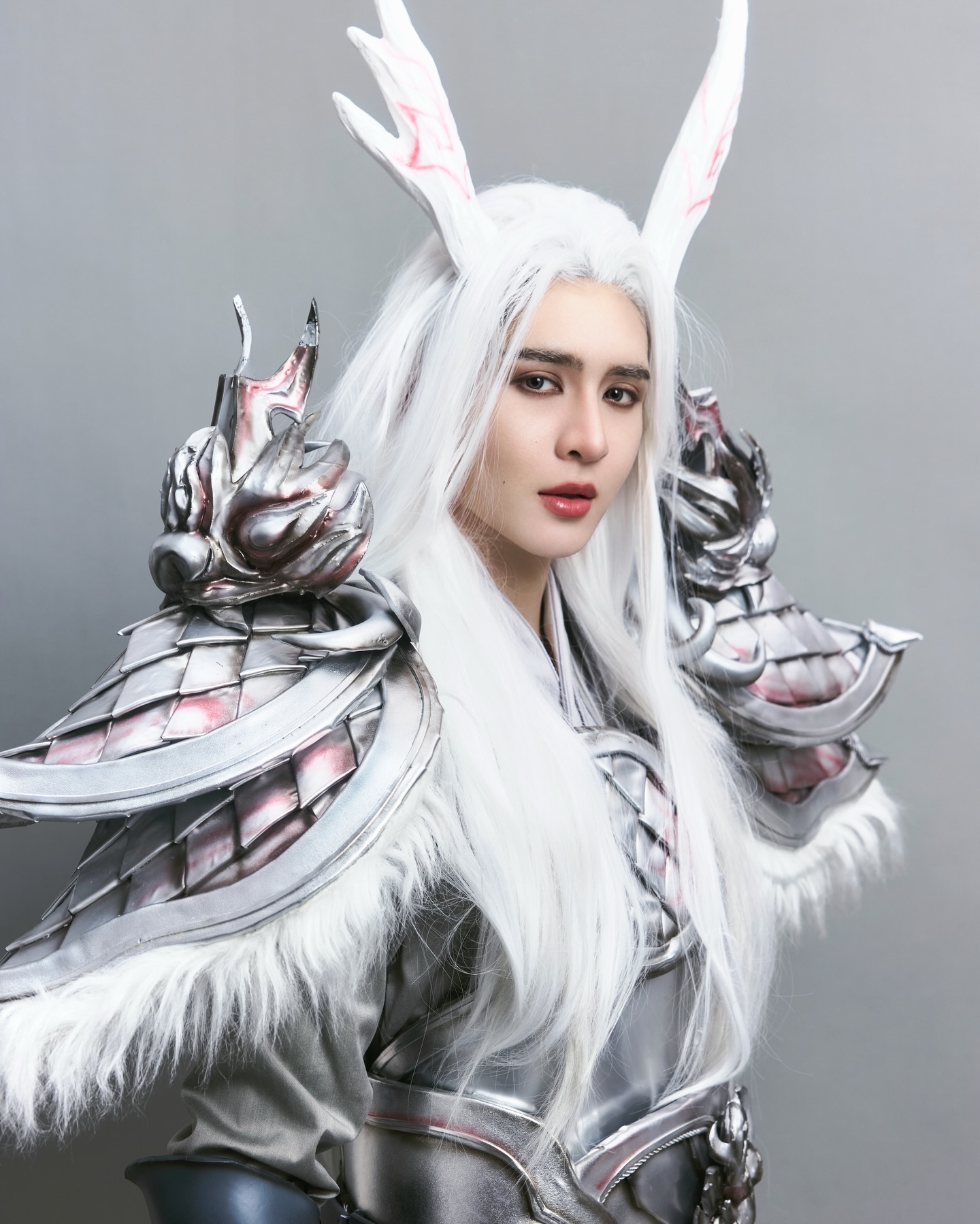 เจมส์ - ศุภมงคล วงศ์วิสุทธิ์