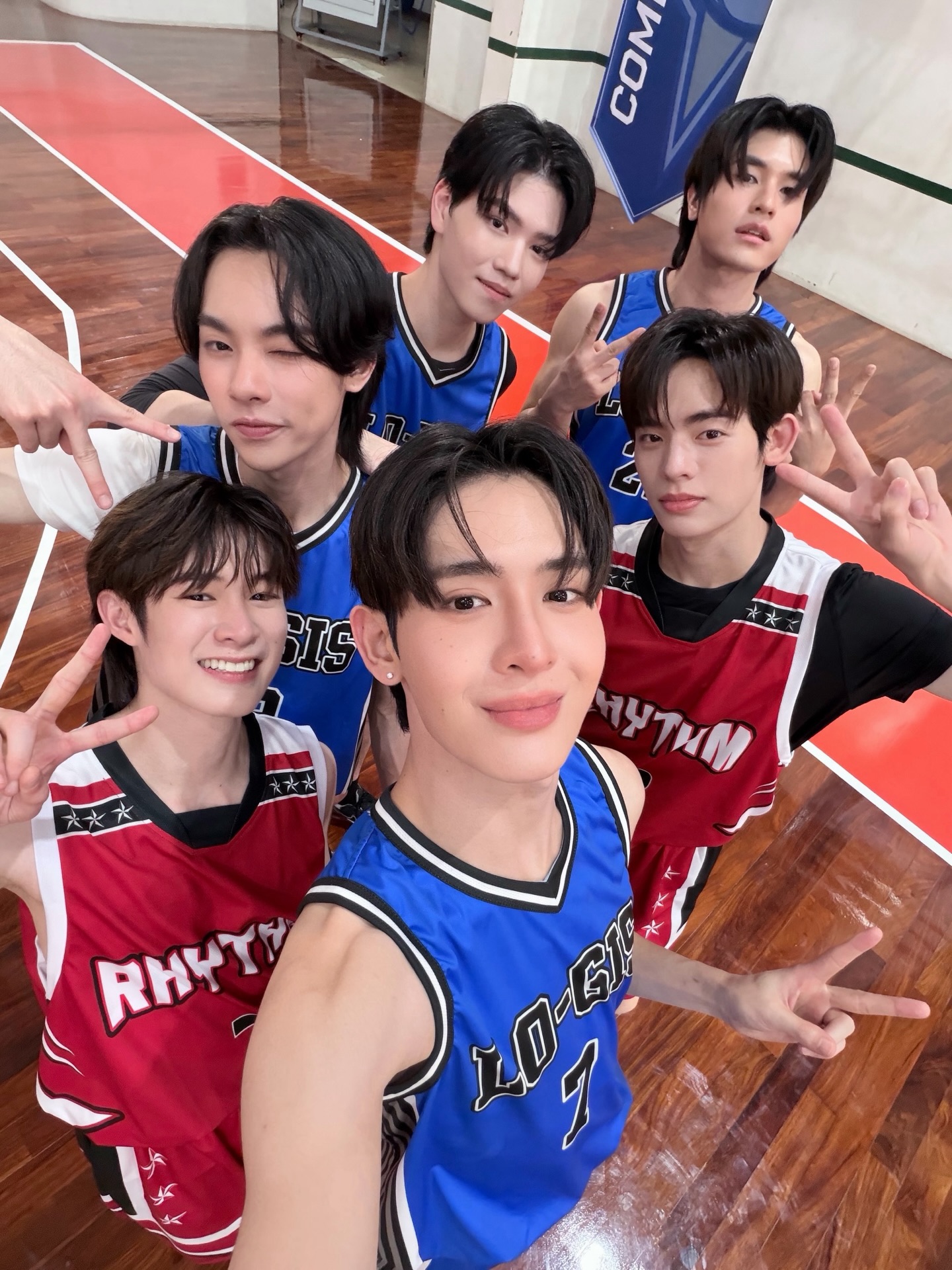 เจมส์ - ศุภมงคล วงศ์วิสุทธิ์