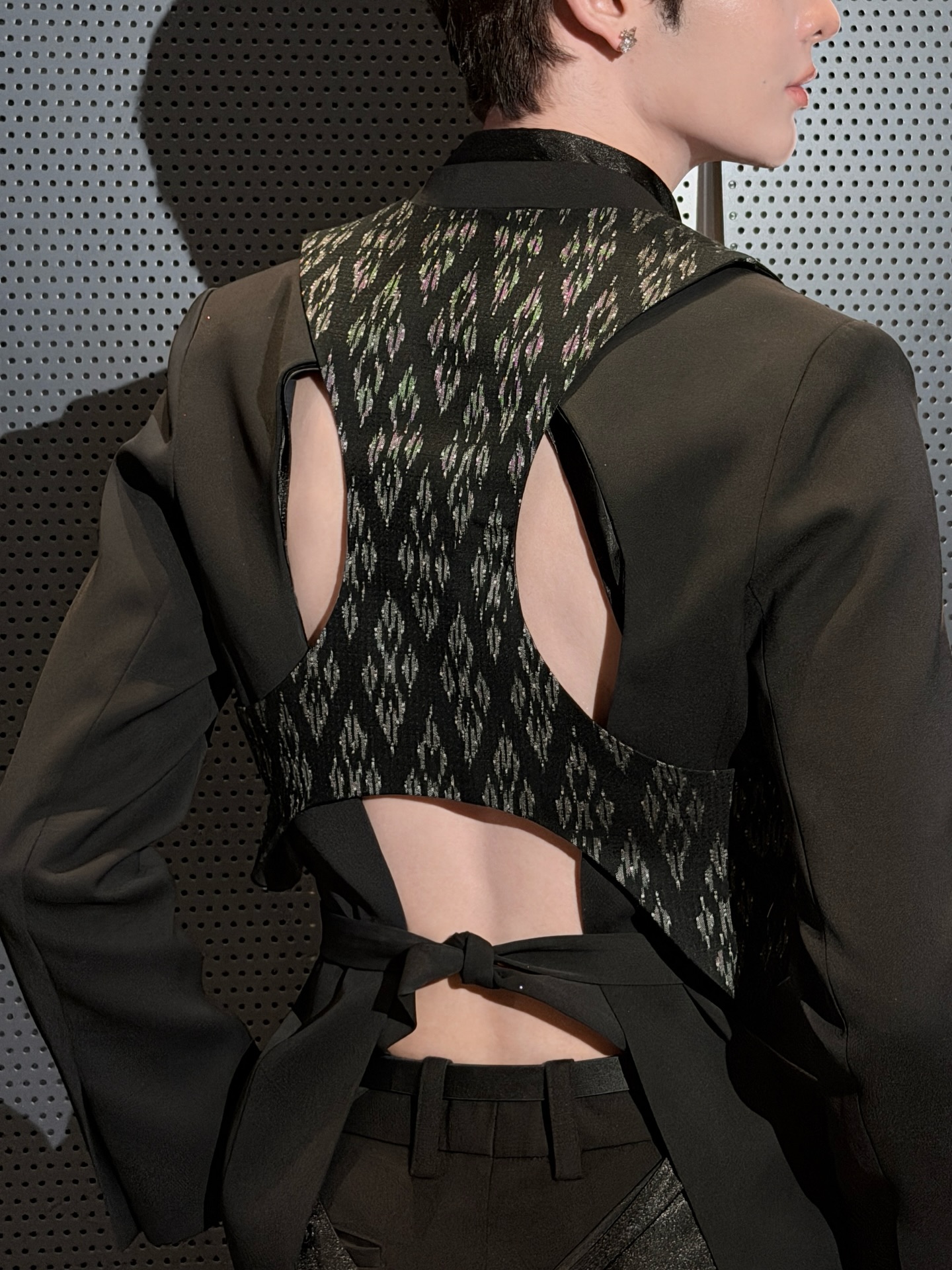 เจมส์ - ศุภมงคล วงศ์วิสุทธิ์