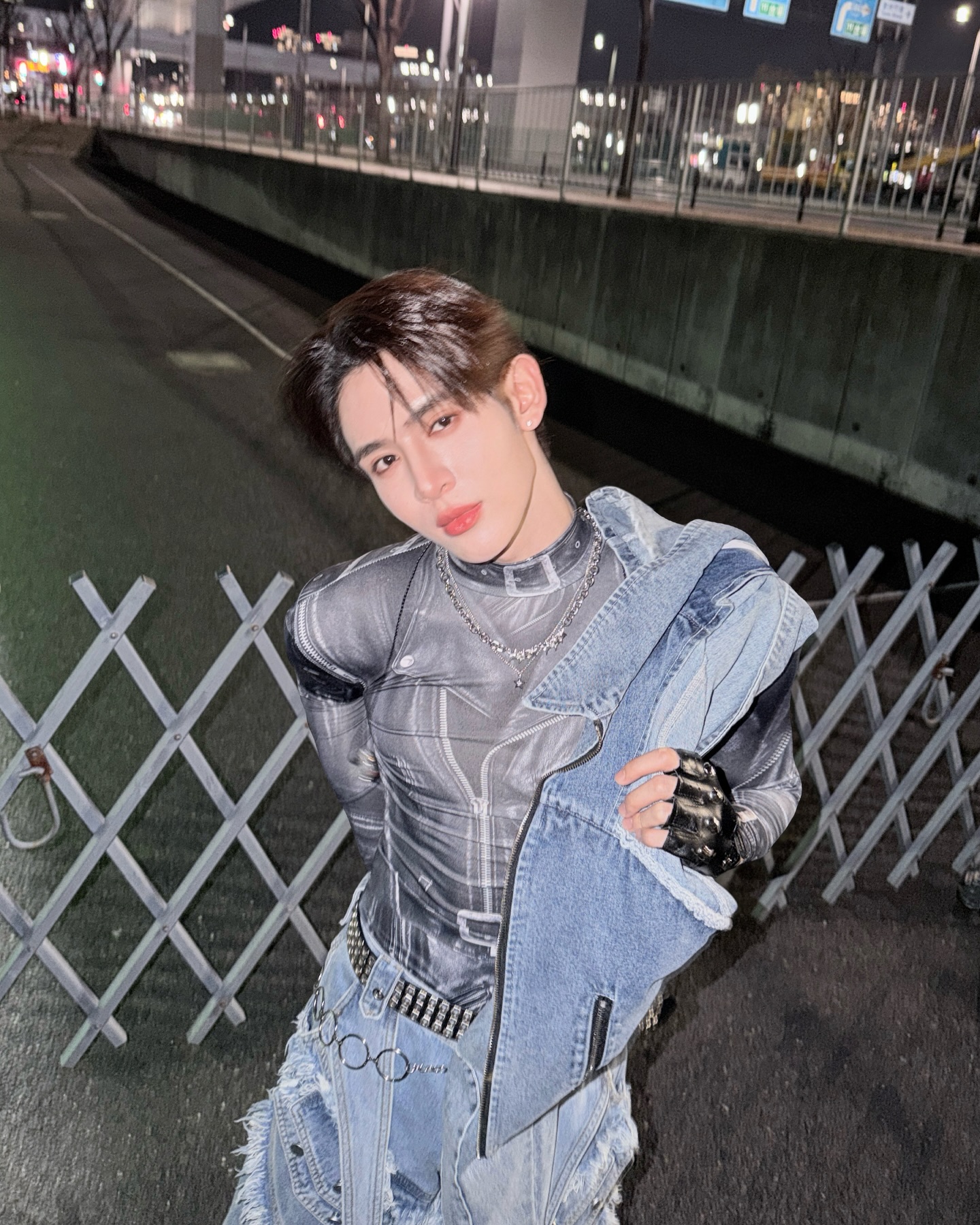 เจมส์ - ศุภมงคล วงศ์วิสุทธิ์