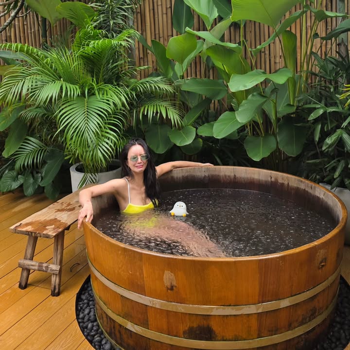 จูน - ณัณณิริณ วโรกรวัชรคุณ