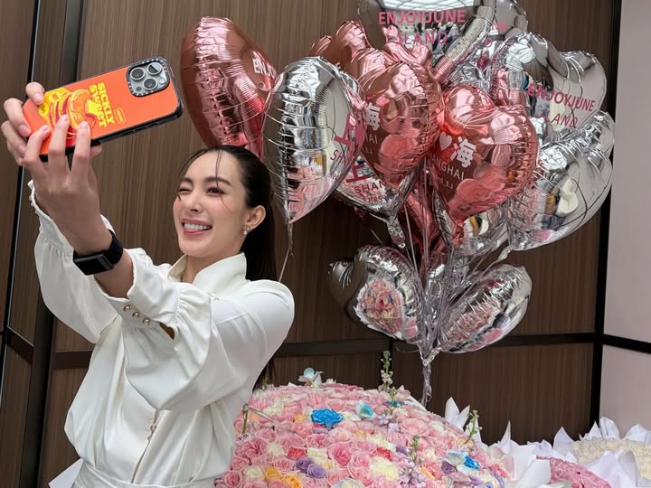 จูน - ณัณณิริณ วโรกรวัชรคุณ