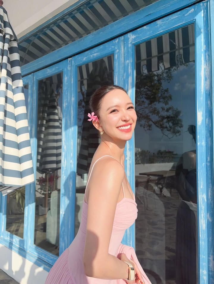 จูน - ณัณณิริณ วโรกรวัชรคุณ