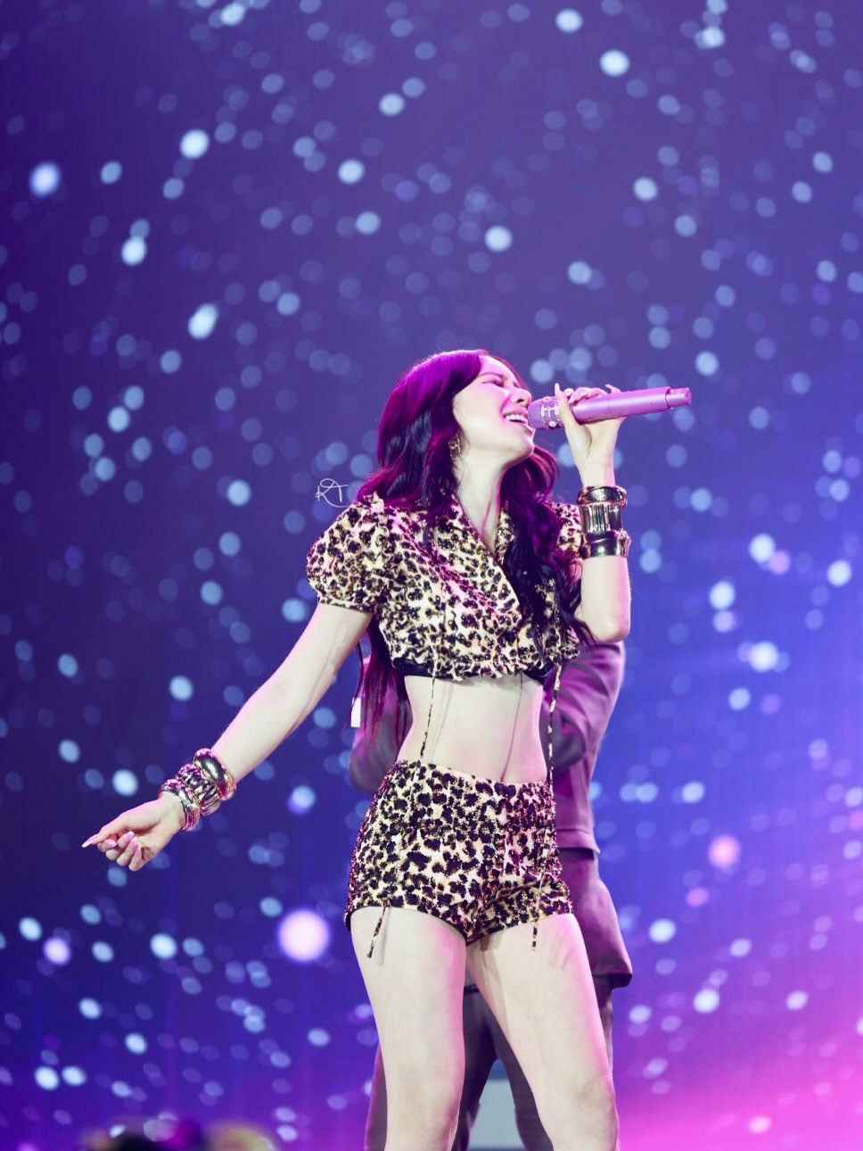 จูน - ณัณณิริณ วโรกรวัชรคุณ