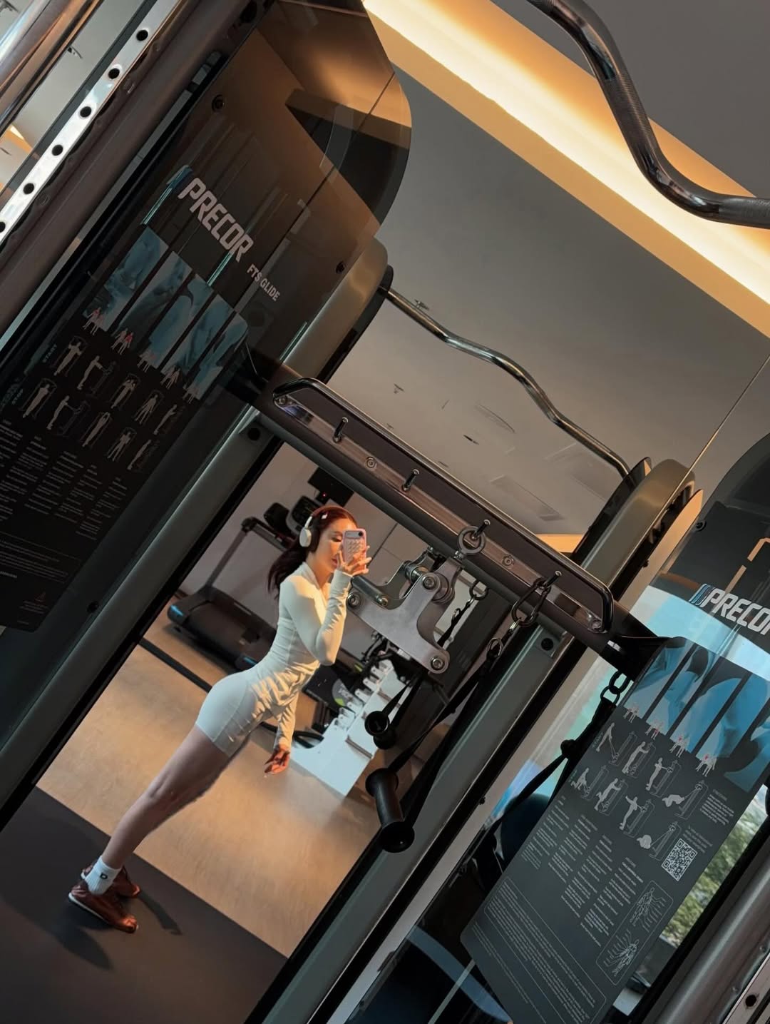 จูน - ณัณณิริณ วโรกรวัชรคุณ