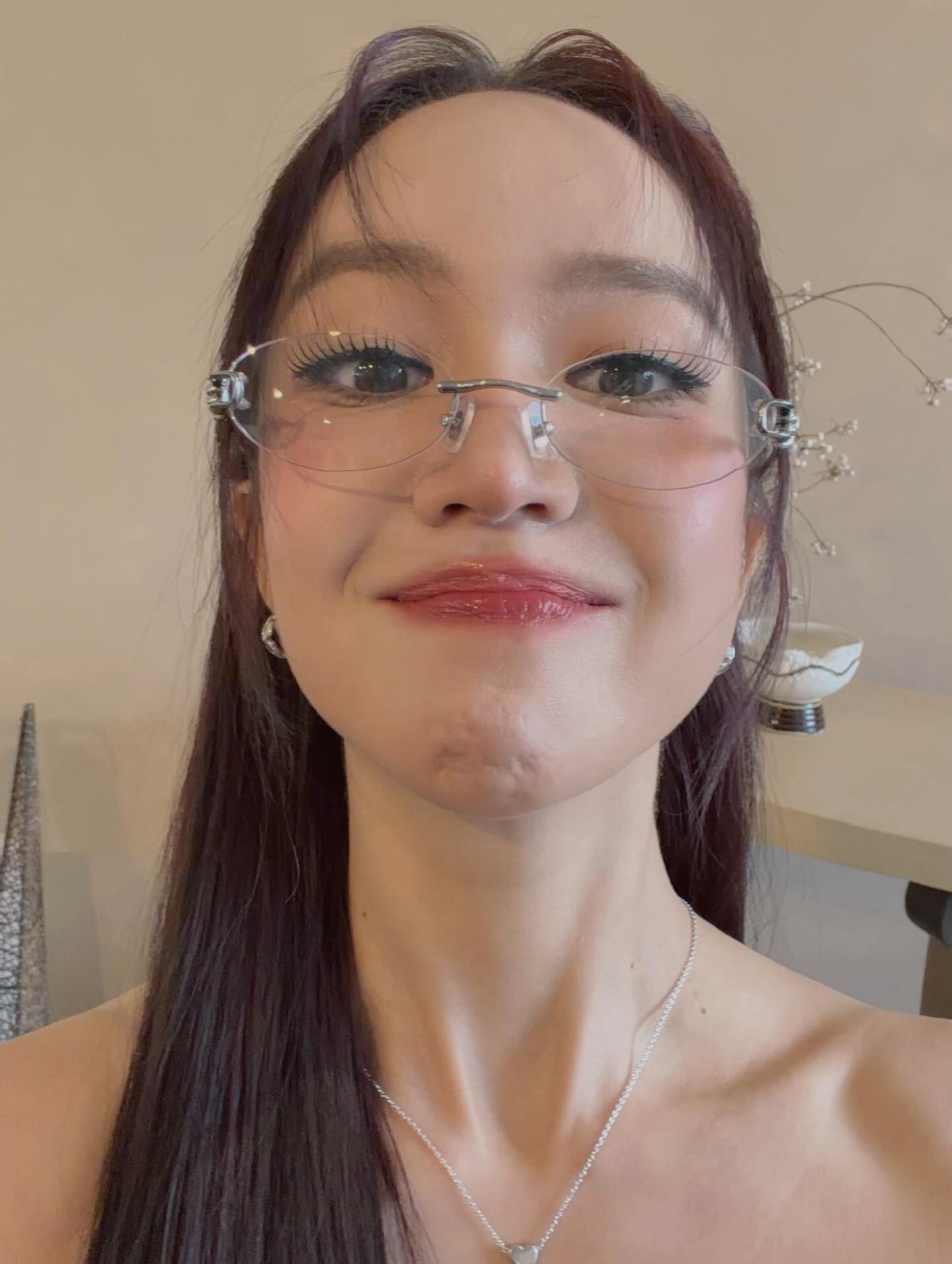 จูน - ณัณณิริณ วโรกรวัชรคุณ