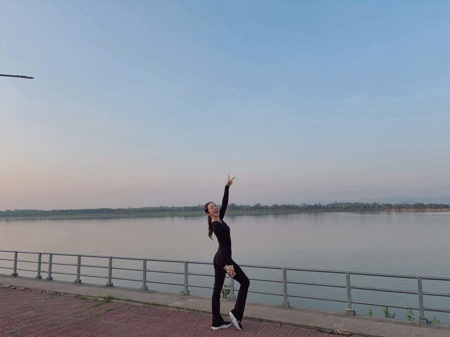 จูน - ณัณณิริณ วโรกรวัชรคุณ