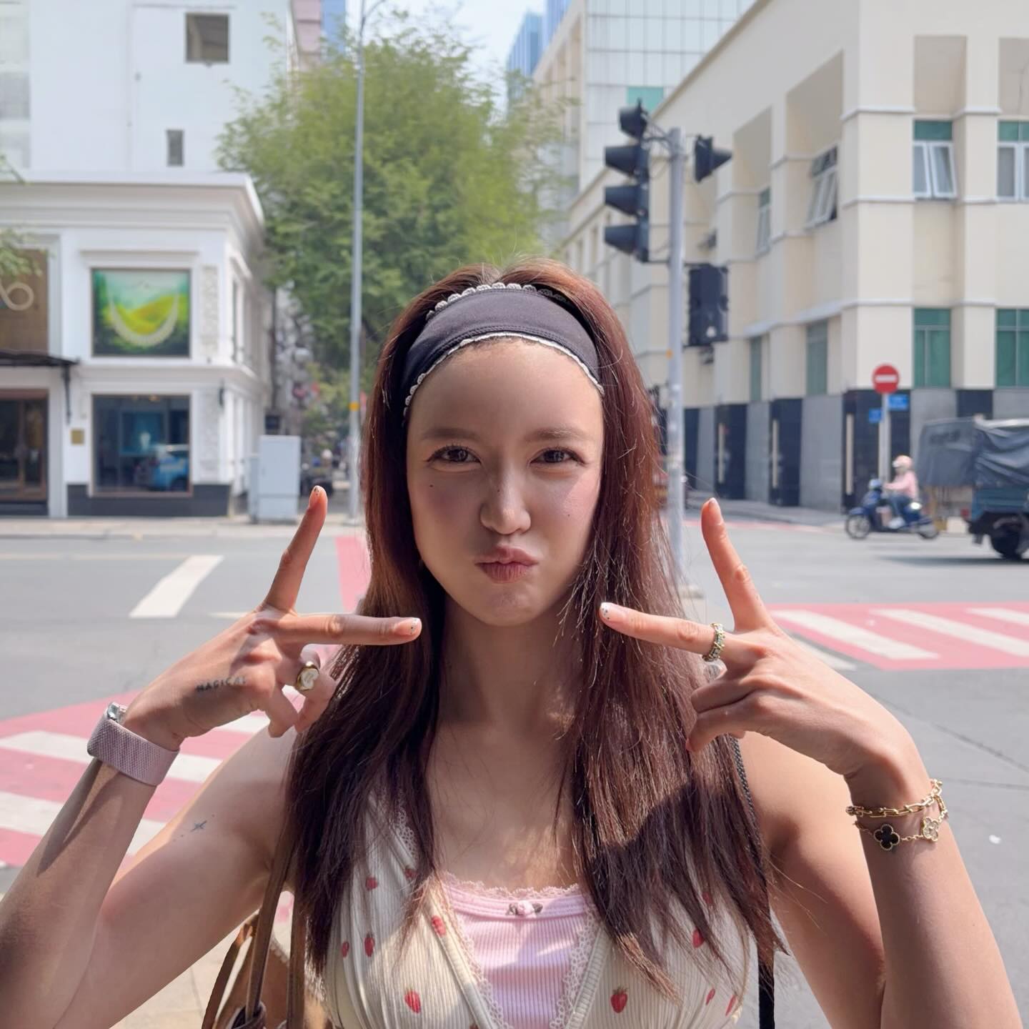 จูน - ณัณณิริณ วโรกรวัชรคุณ