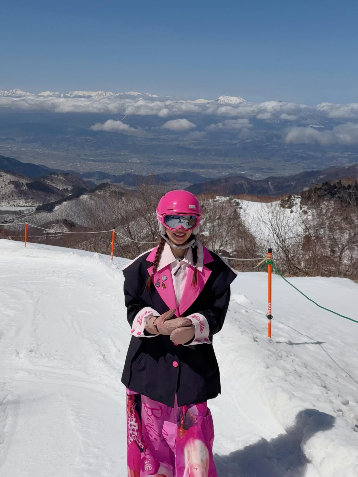 จูน - ณัณณิริณ วโรกรวัชรคุณ