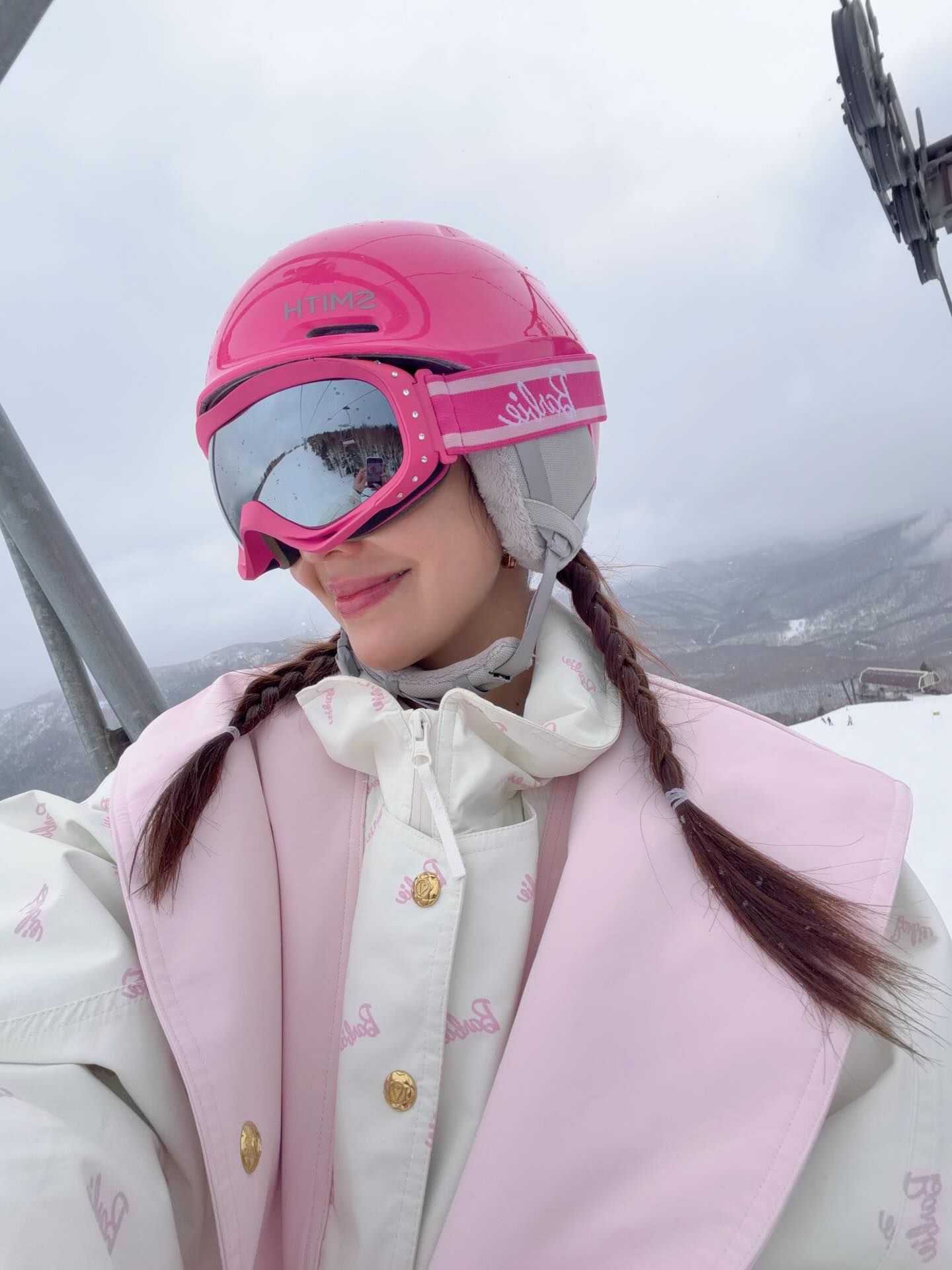 จูน - ณัณณิริณ วโรกรวัชรคุณ