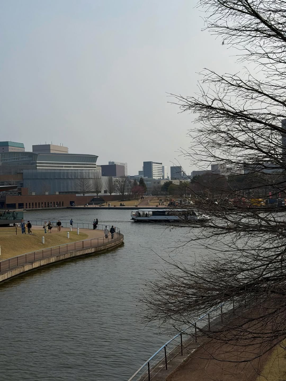 จูน - ณัณณิริณ วโรกรวัชรคุณ