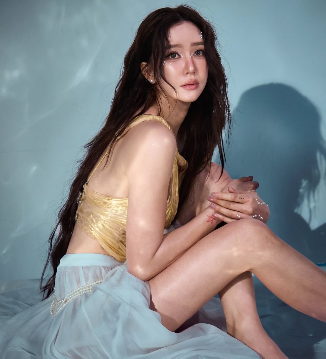 จูน - ณัณณิริณ วโรกรวัชรคุณ