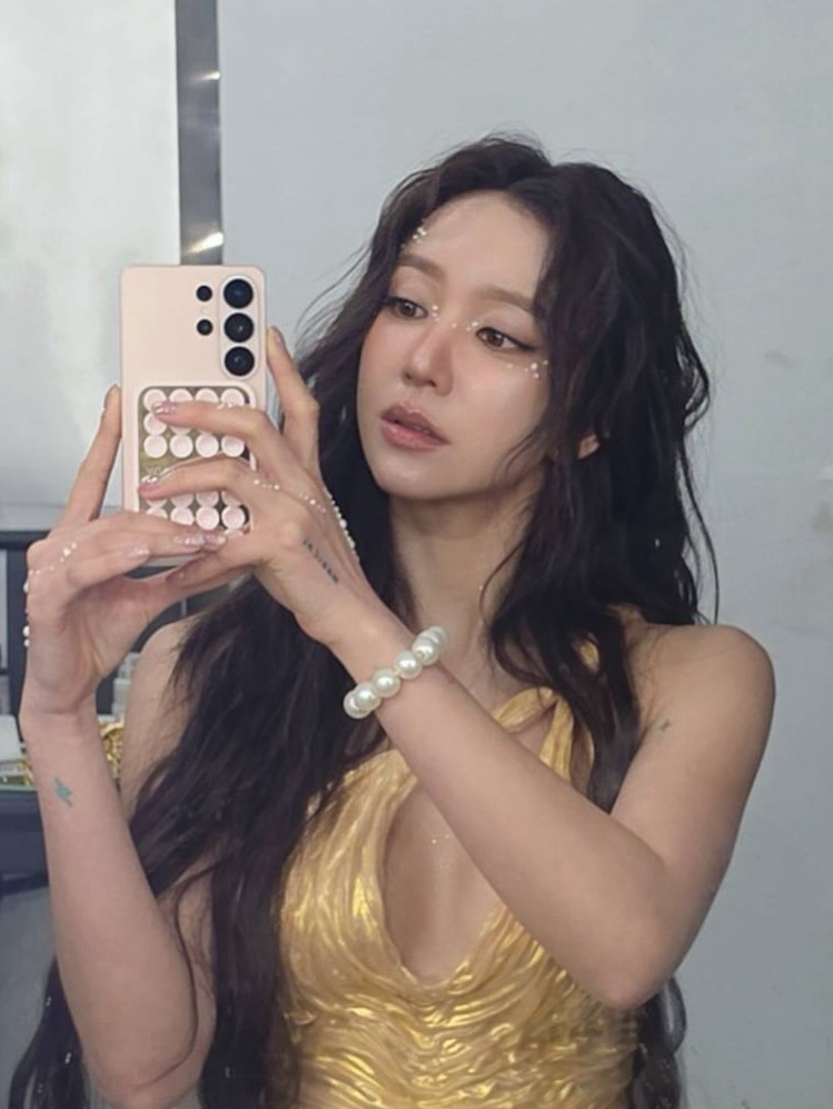 จูน - ณัณณิริณ วโรกรวัชรคุณ