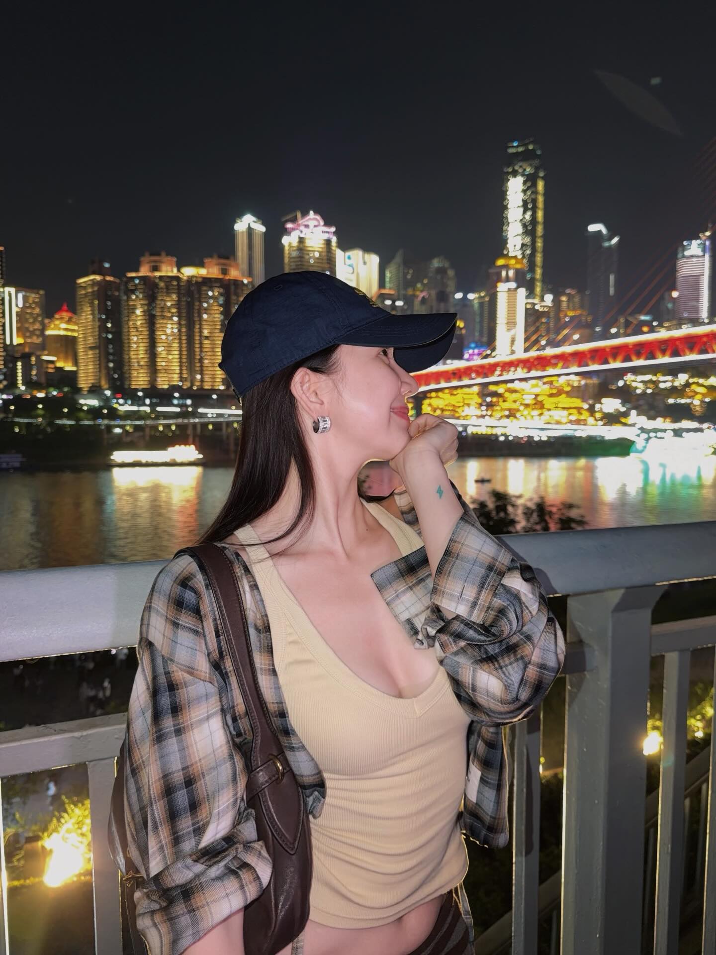 จูน - ณัณณิริณ วโรกรวัชรคุณ