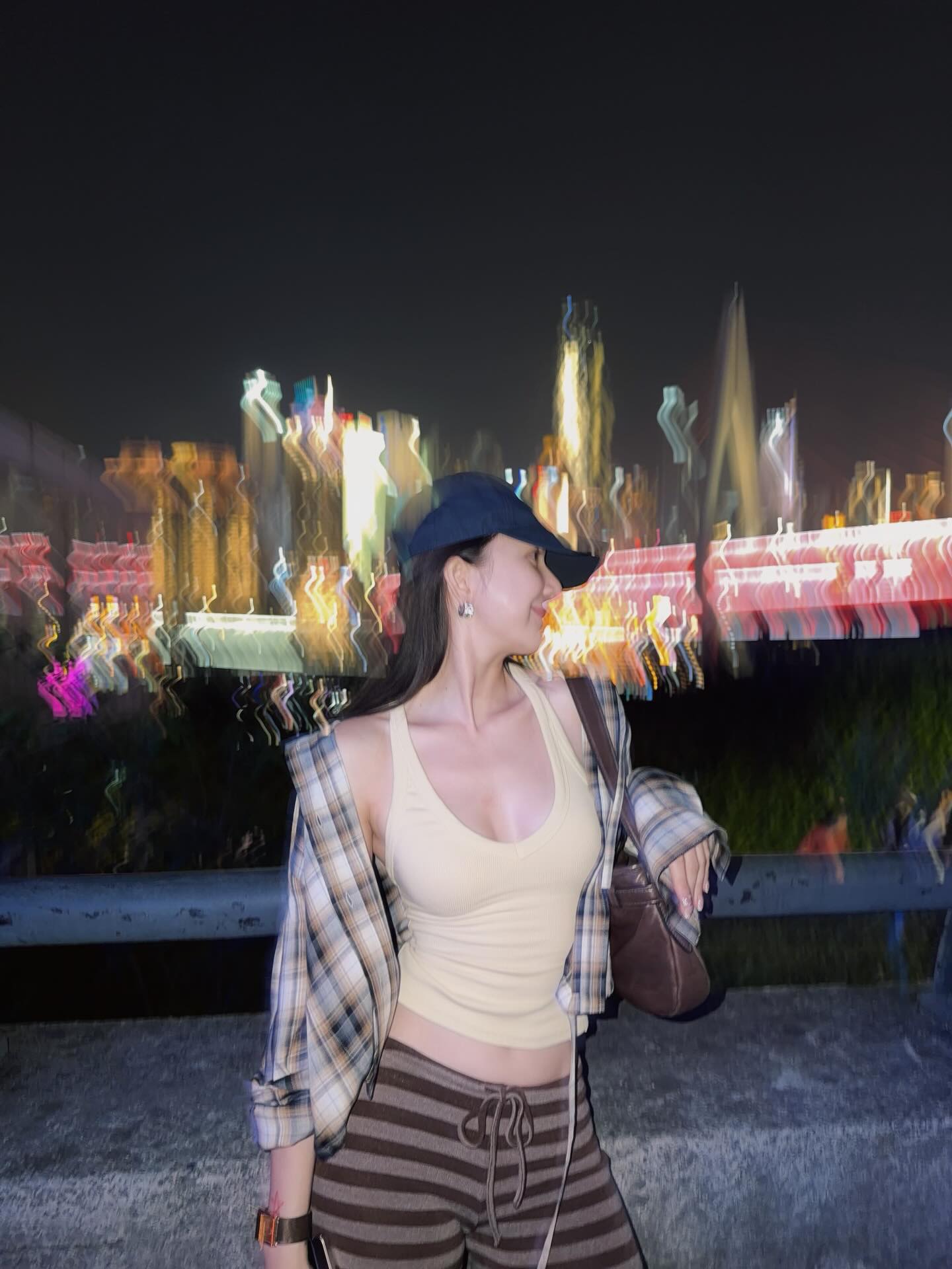 จูน - ณัณณิริณ วโรกรวัชรคุณ