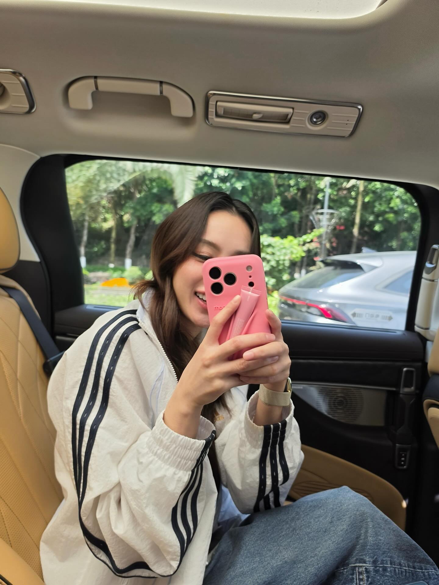 จูน - ณัณณิริณ วโรกรวัชรคุณ