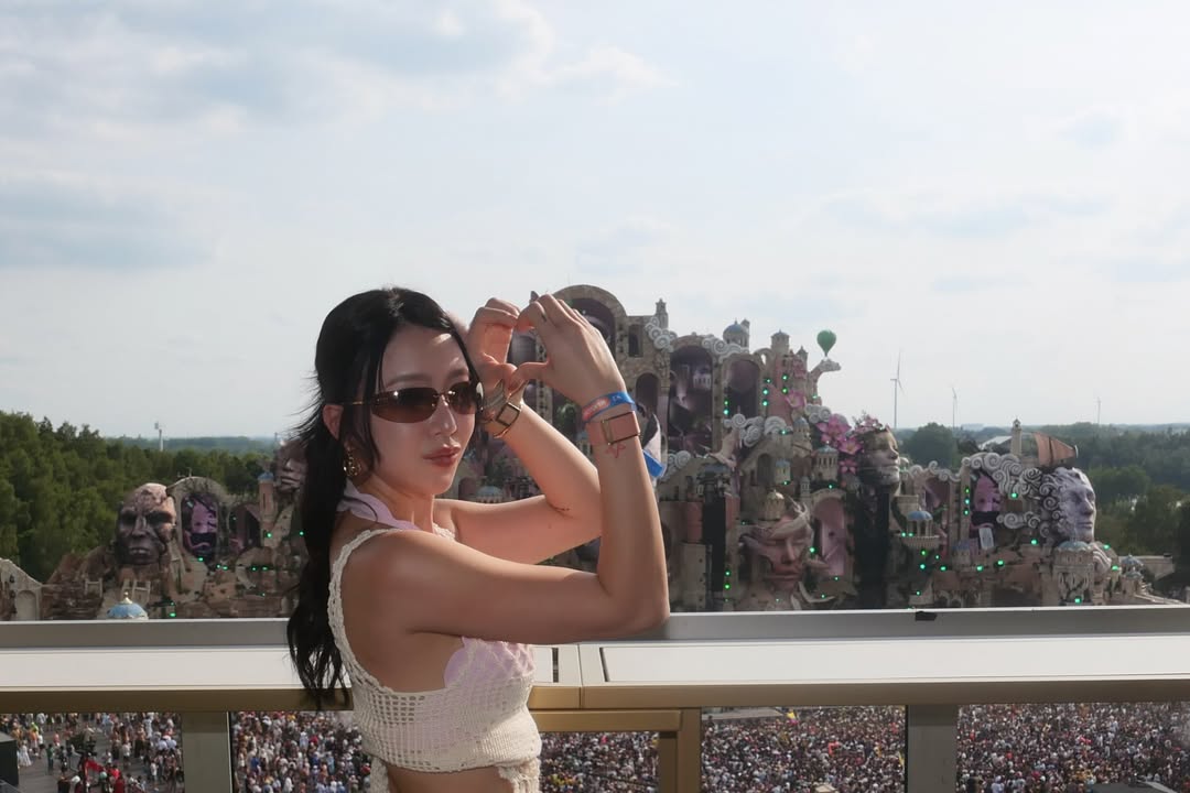 จูน - ณัณณิริณ วโรกรวัชรคุณ