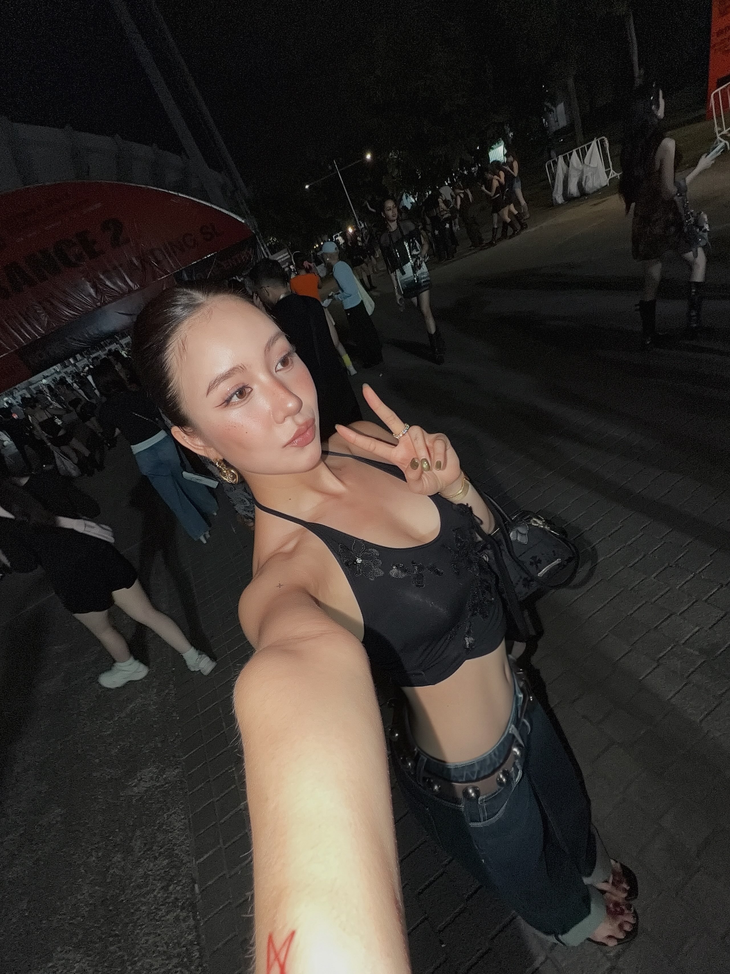 จูน - ณัณณิริณ วโรกรวัชรคุณ