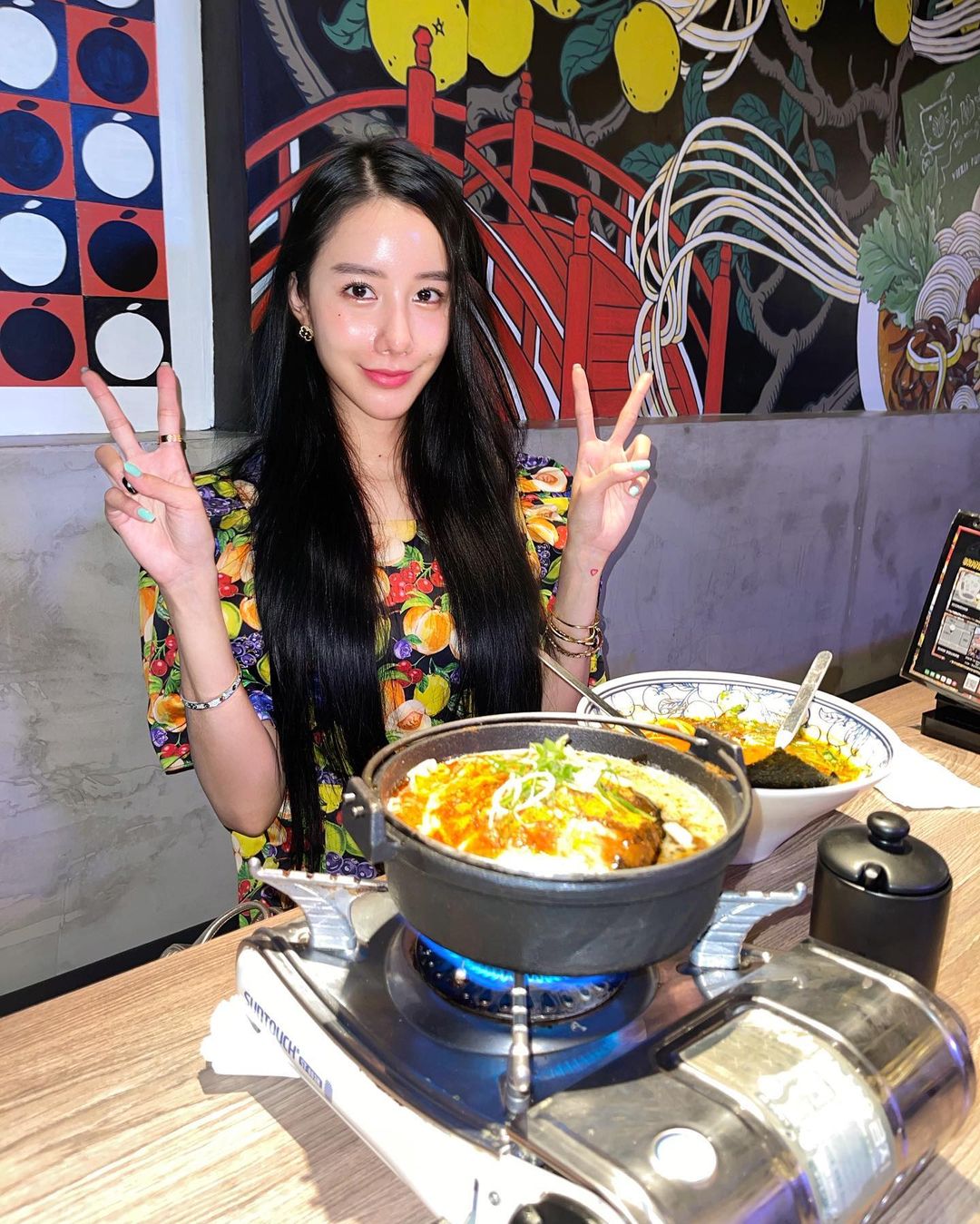 อิ๊งค์ - ภัทรานิษฐ์ วิริยะบำรุงกิจ